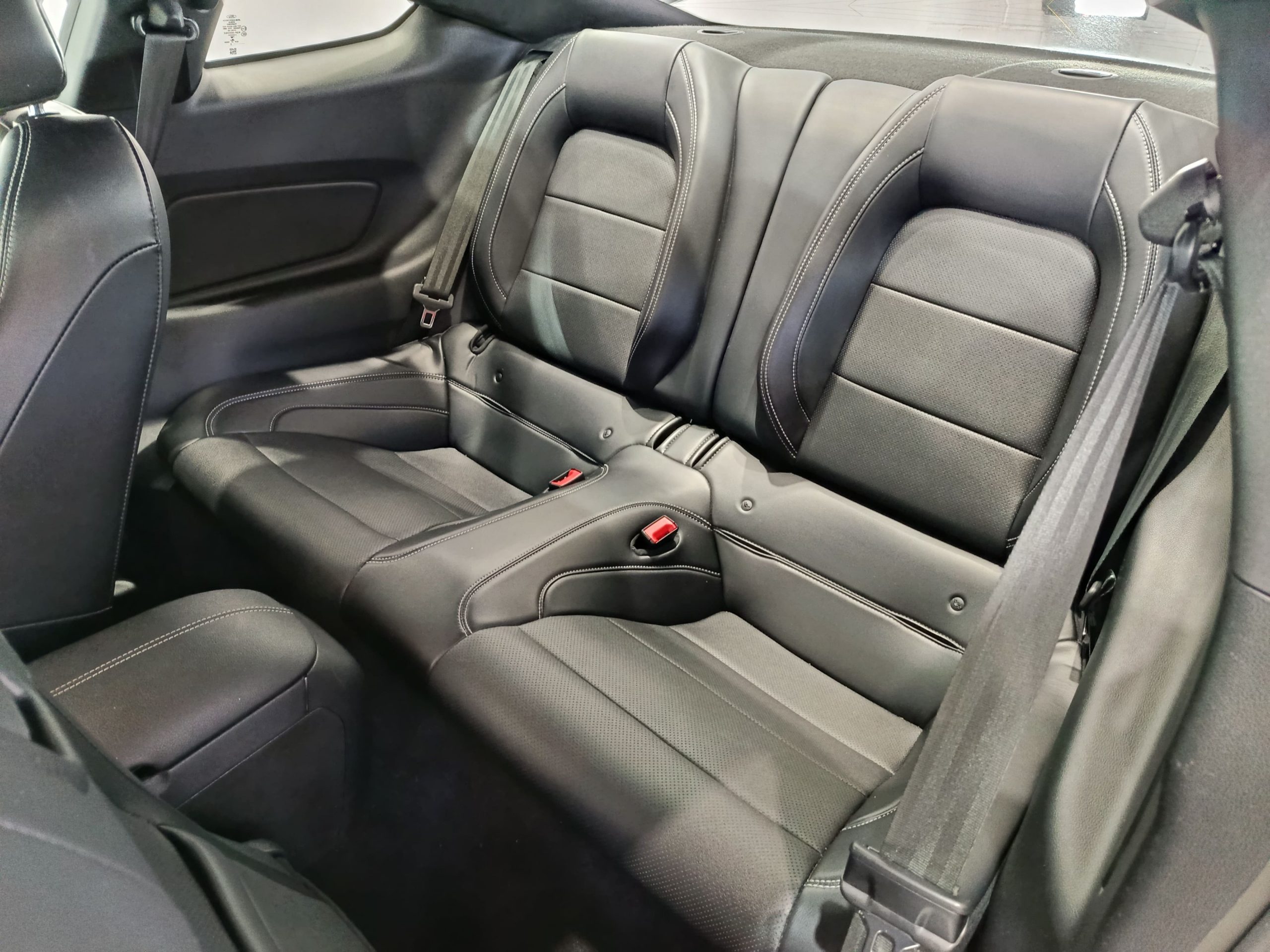 FORD MUSTANG 2.3ECOBOOST FASTBACK 290cv AUTO - Imagen 11