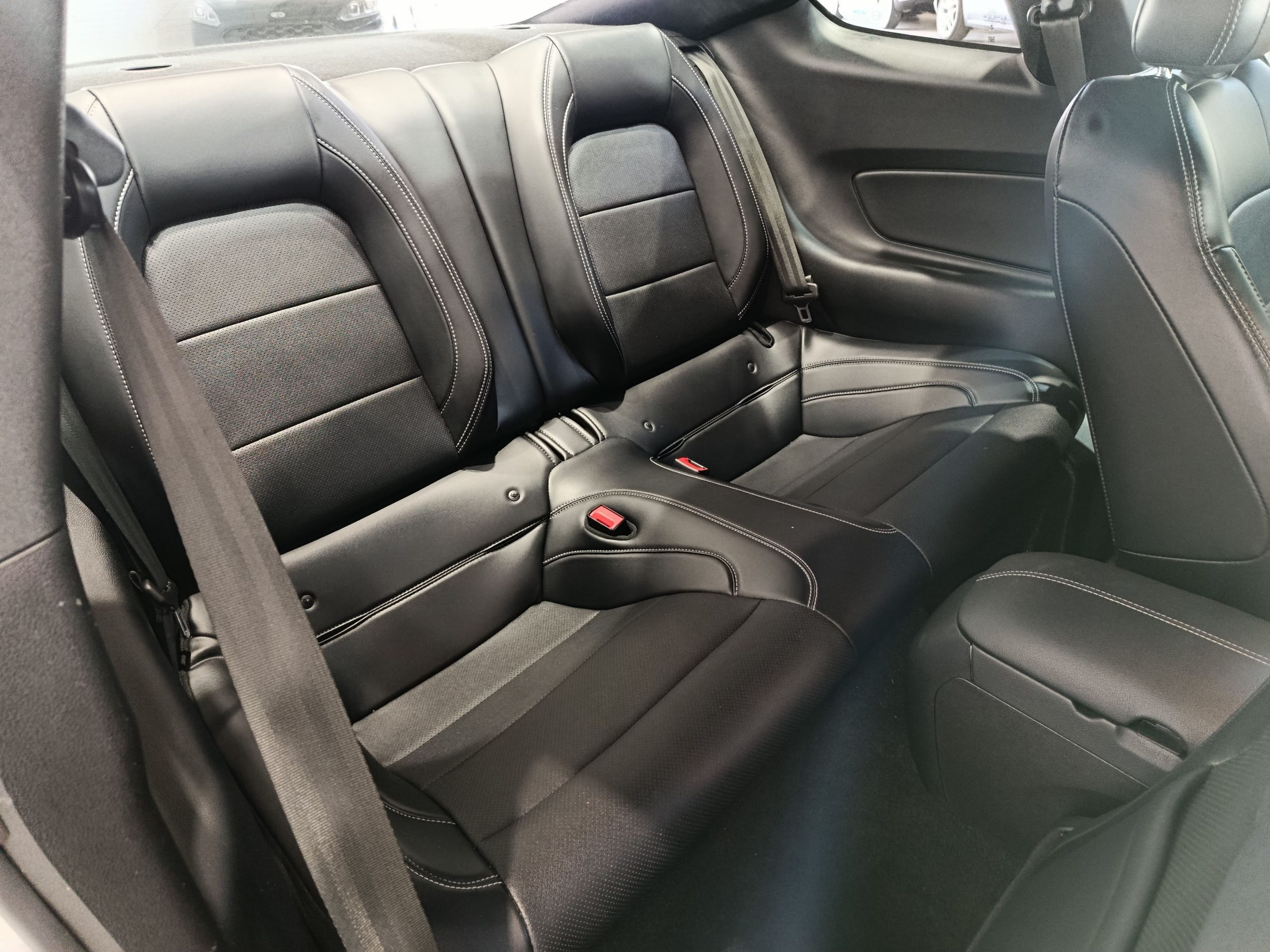 FORD MUSTANG 2.3ECOBOOST FASTBACK 290cv AUTO - Imagen 14