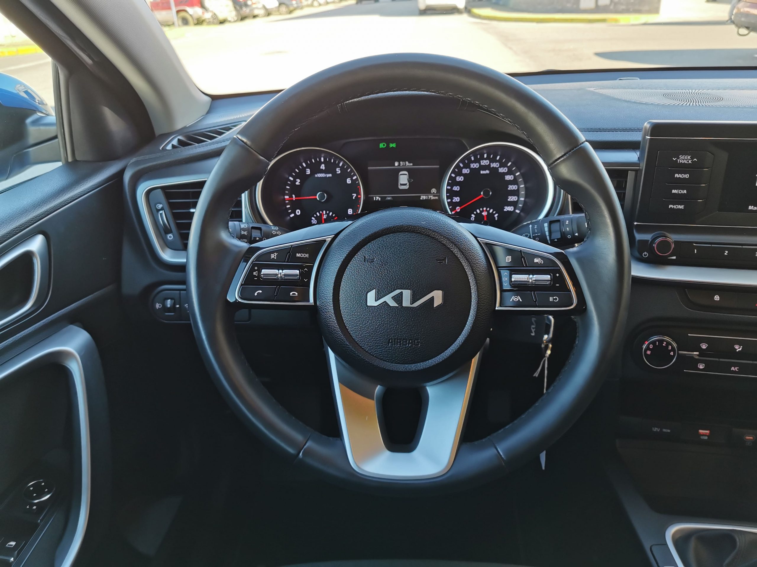 KIA CEED 1.0T-GDi CONCEPT 120CV - Imagen 15