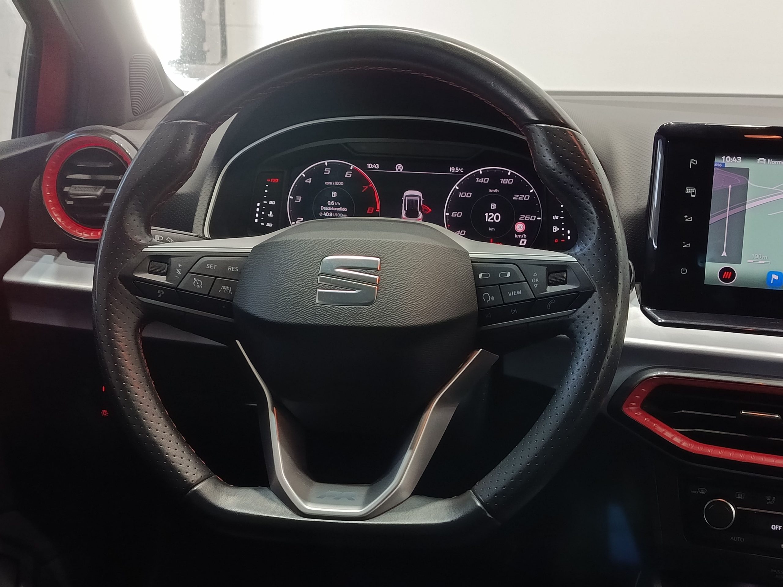 SEAT ARONA 1.0TSI 110CV FR - Imagen 15