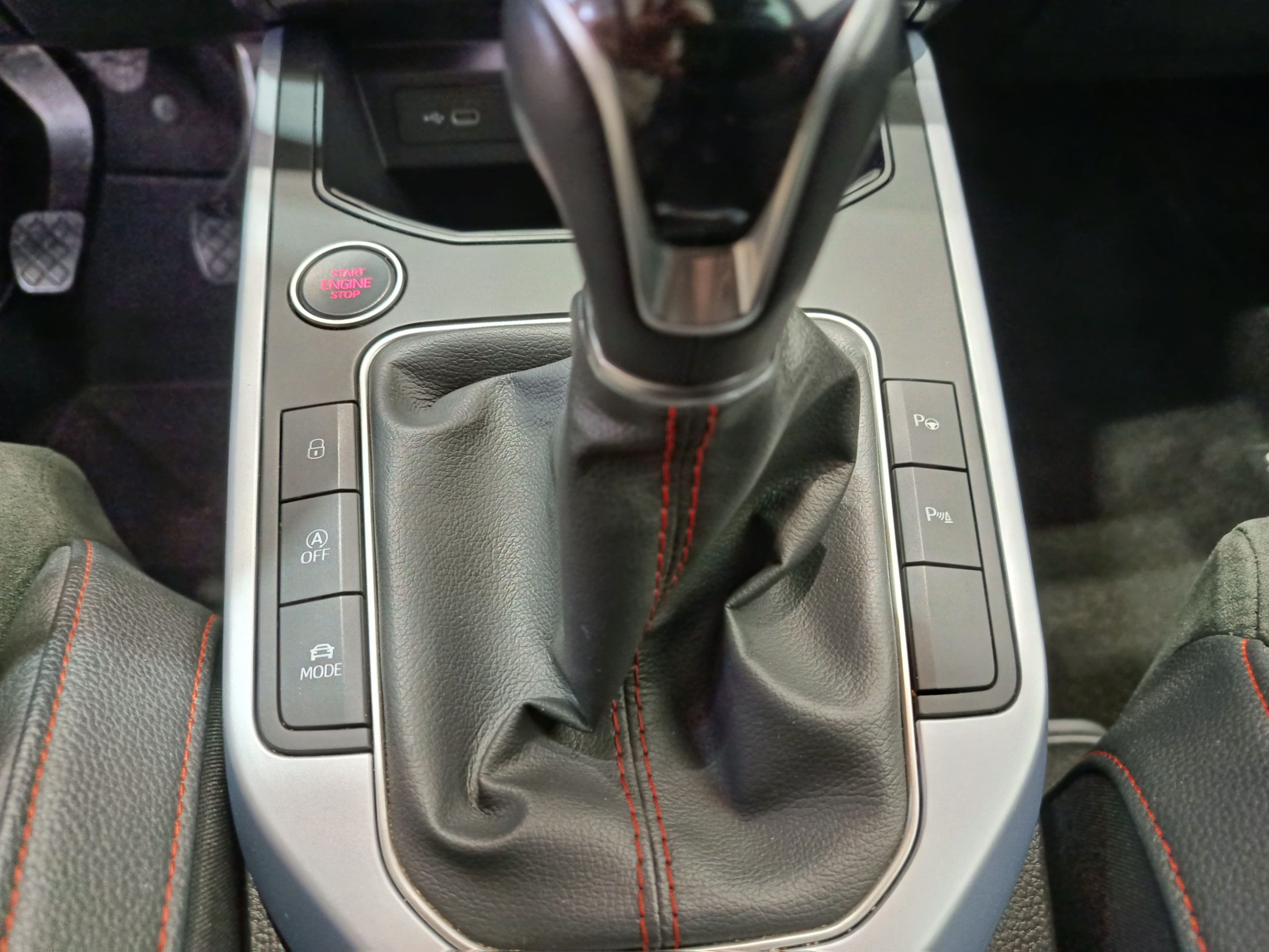 SEAT ARONA 1.0TSI 110CV FR - Imagen 21