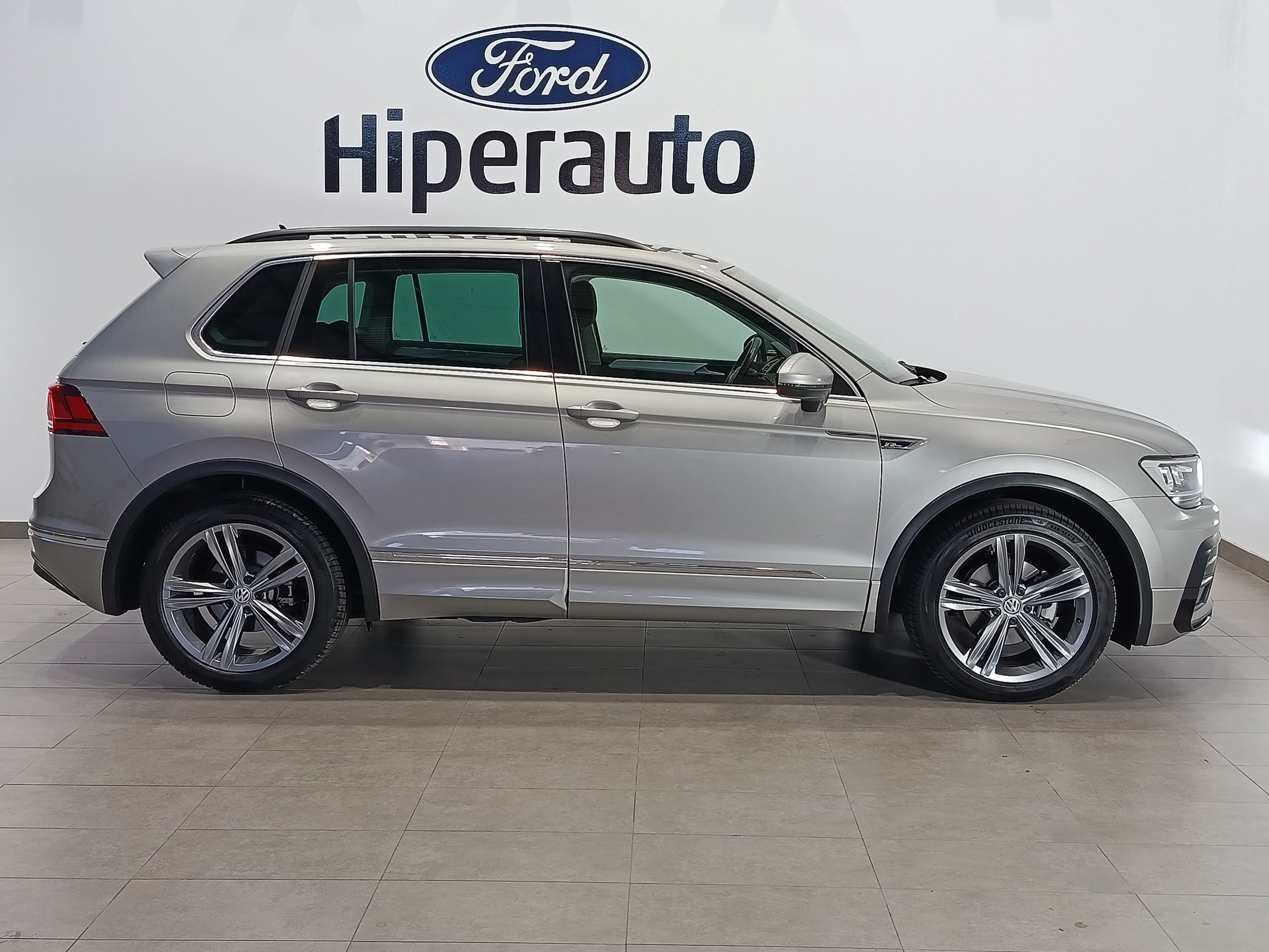 VOLKSWAGEN TIGUAN R-LINE 2.0TDI 150CV DSG - Imagen 23