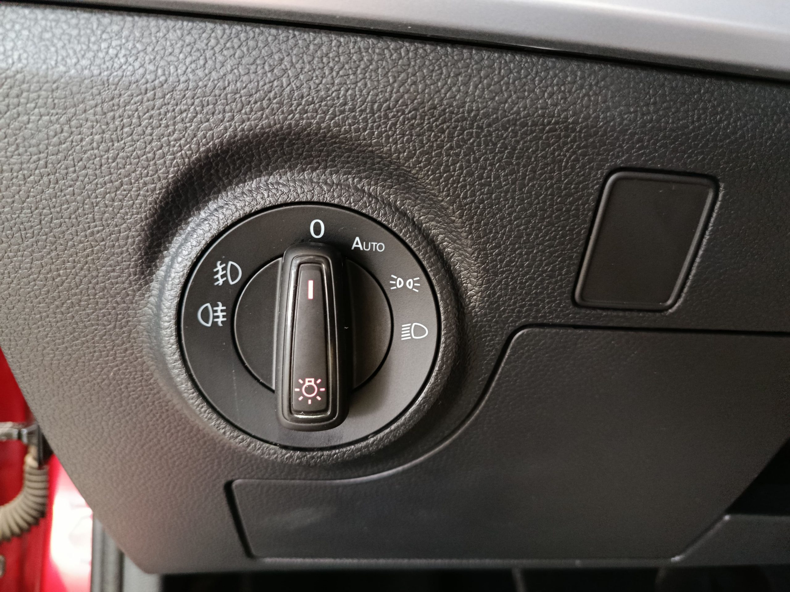 SEAT ARONA 1.0TSI 110CV FR - Imagen 23