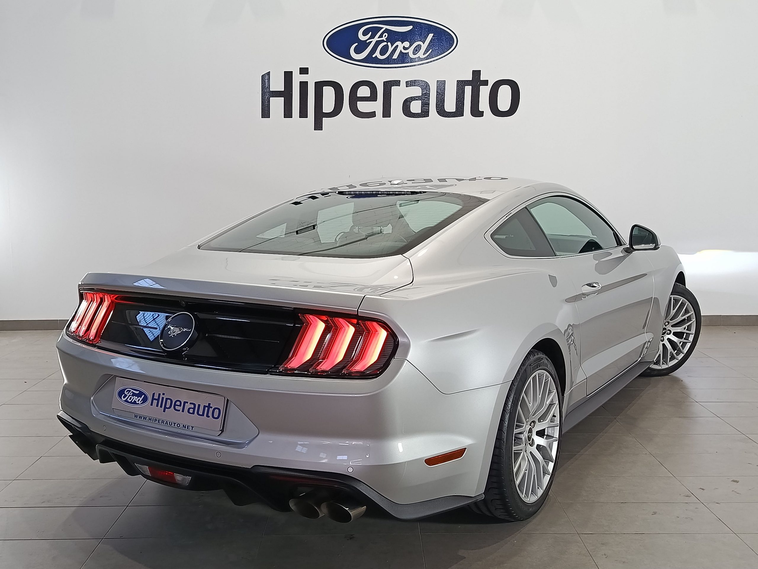 FORD MUSTANG 2.3ECOBOOST FASTBACK 290cv AUTO - Imagen 5