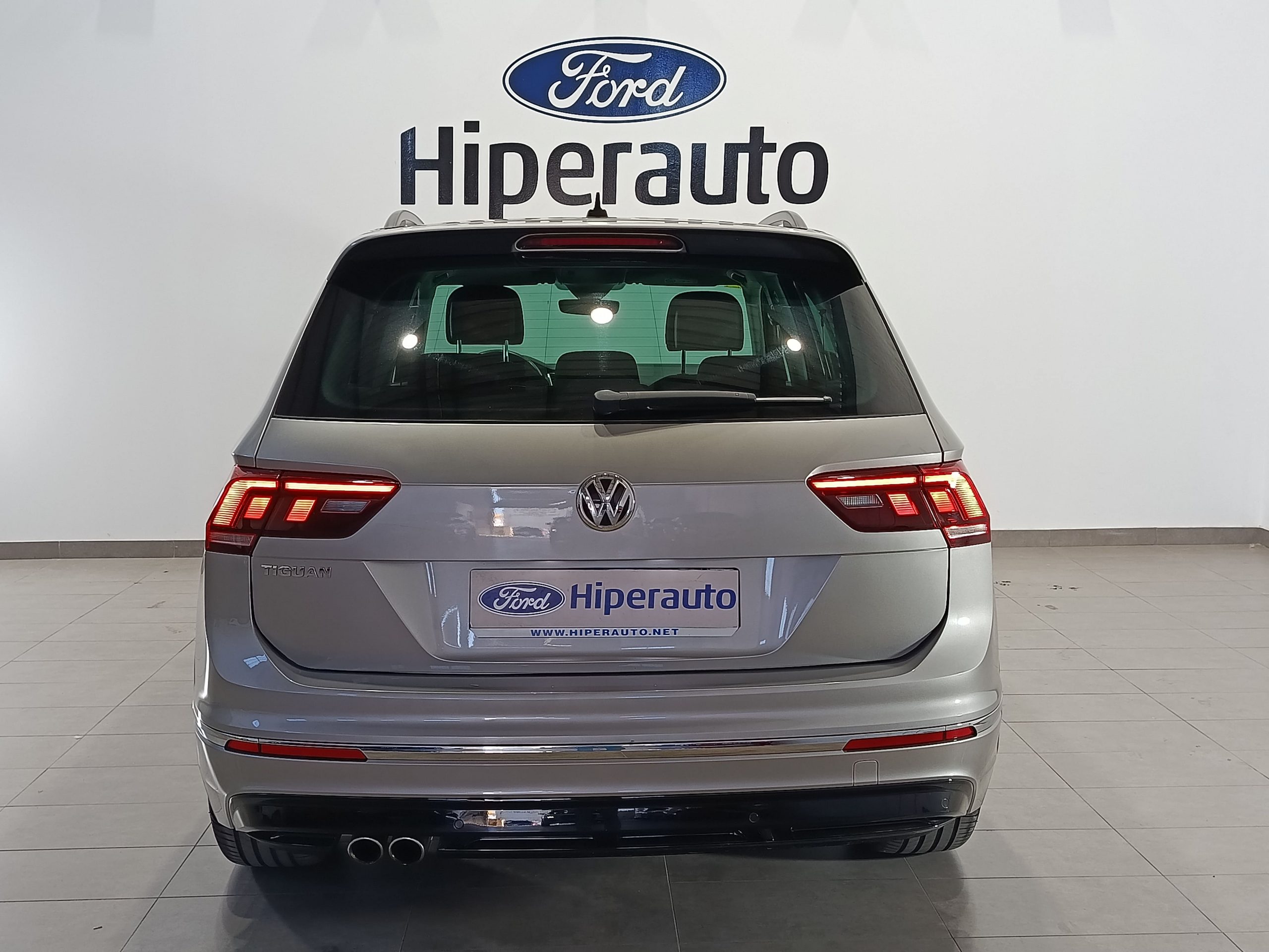 VOLKSWAGEN TIGUAN R-LINE 2.0TDI 150CV DSG - Imagen 6