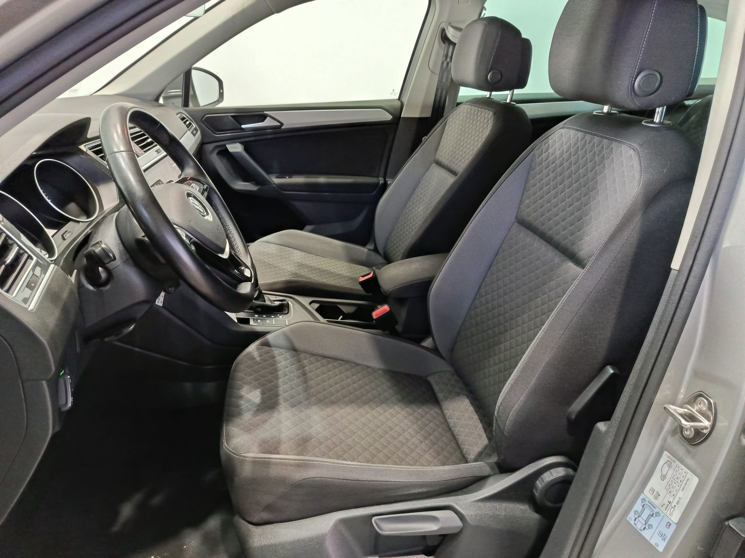 VOLKSWAGEN TIGUAN R-LINE 2.0TDI 150CV DSG - Imagen 8