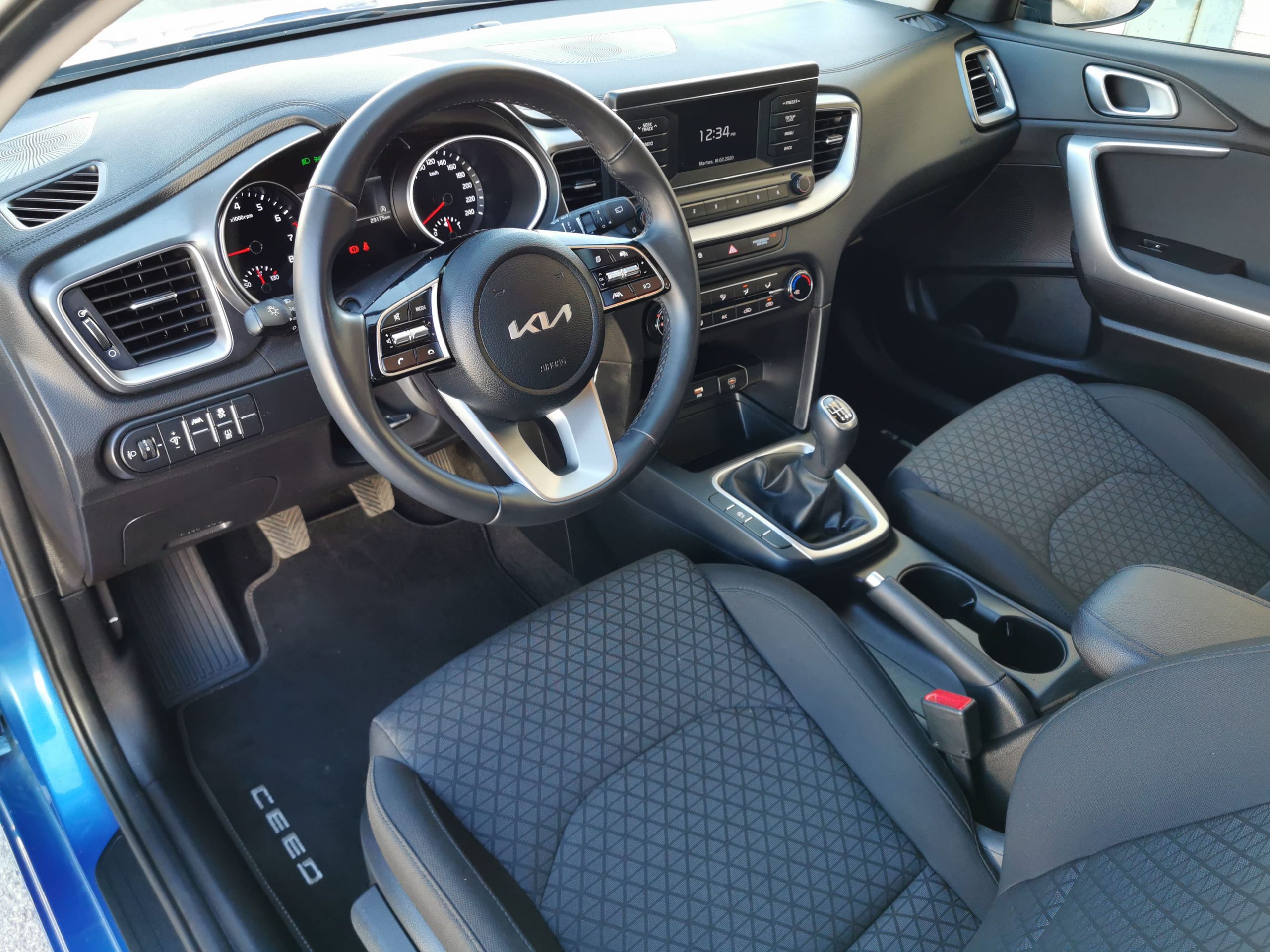 KIA CEED 1.0T-GDi CONCEPT 120CV - Imagen 9