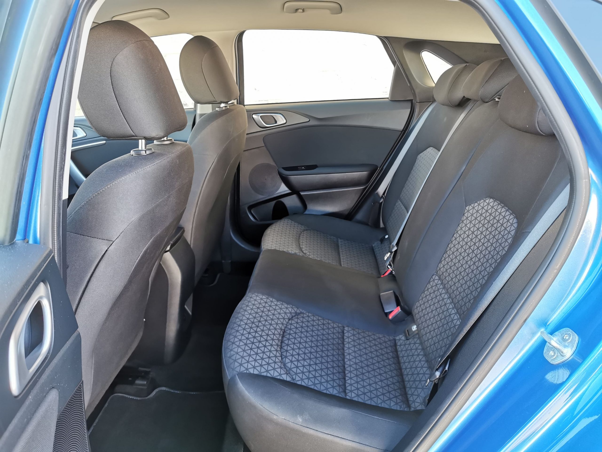 KIA CEED 1.0T-GDi CONCEPT 120CV - Imagen 10