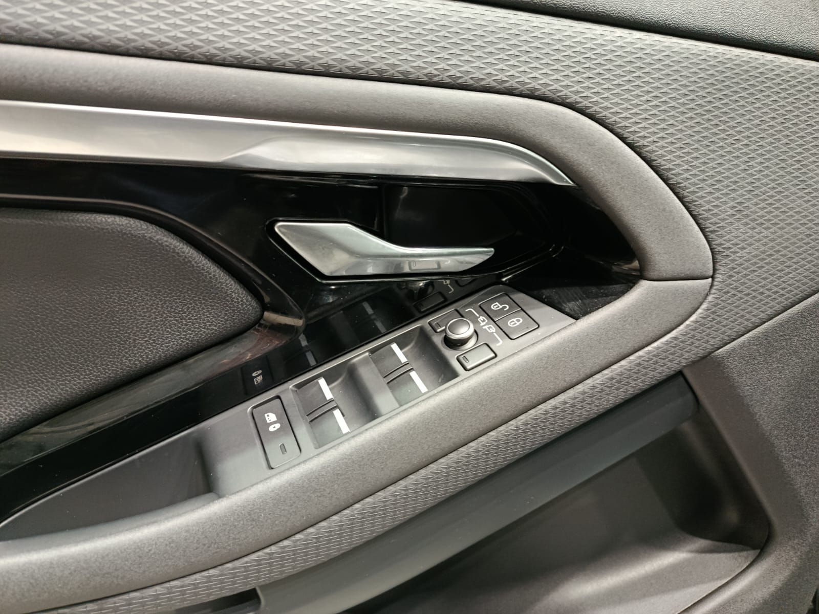 RANGER ROVER EVOQUE 2.0d S MHEV AWD AUTO 150CV - Imagen 15