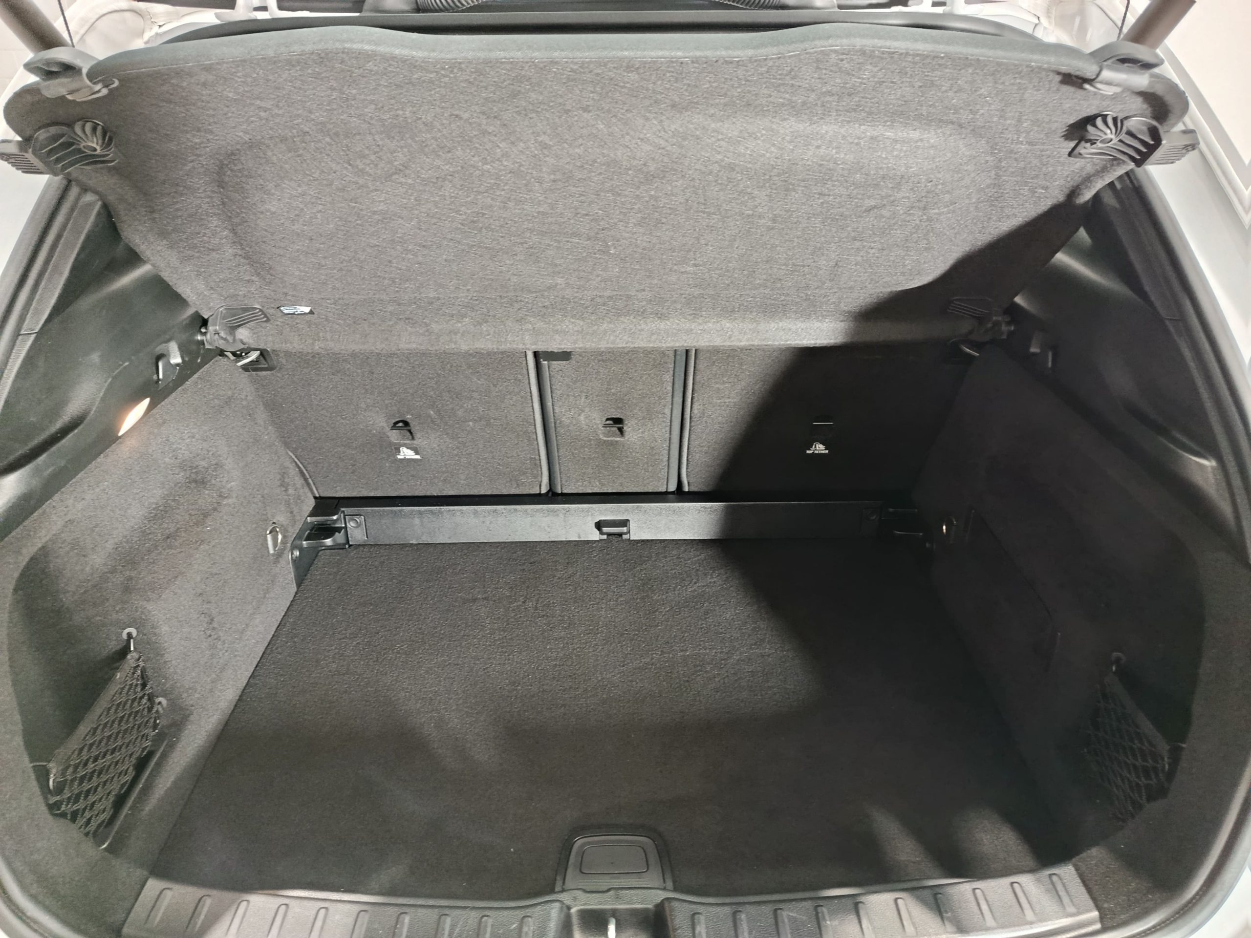 MERCEDES BENZ GLA 200d AMG AUTO 150CV - Imagen 11