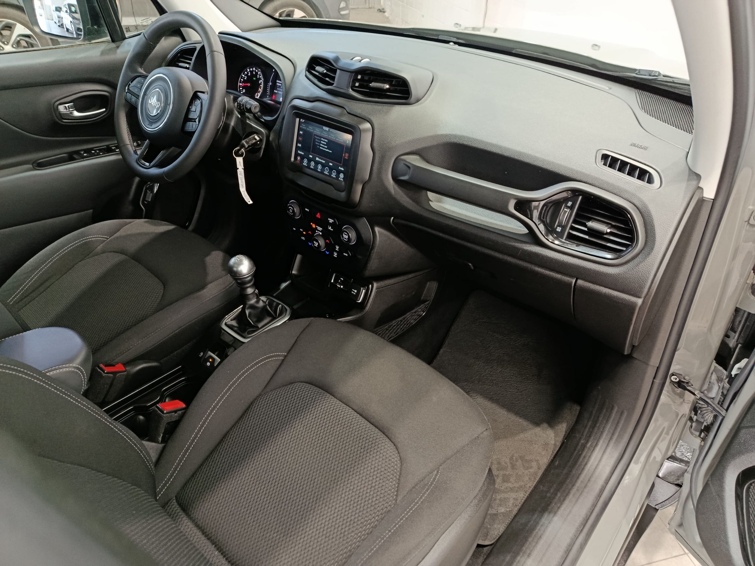 JEEP RENEGADE NIGHT EAGLE 120cv - Imagen 13