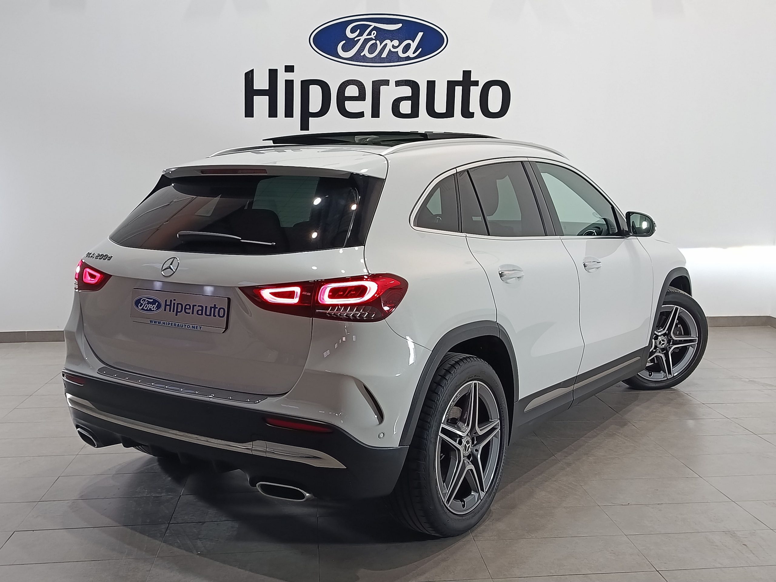 MERCEDES BENZ GLA 200d AMG AUTO 150CV - Imagen 5