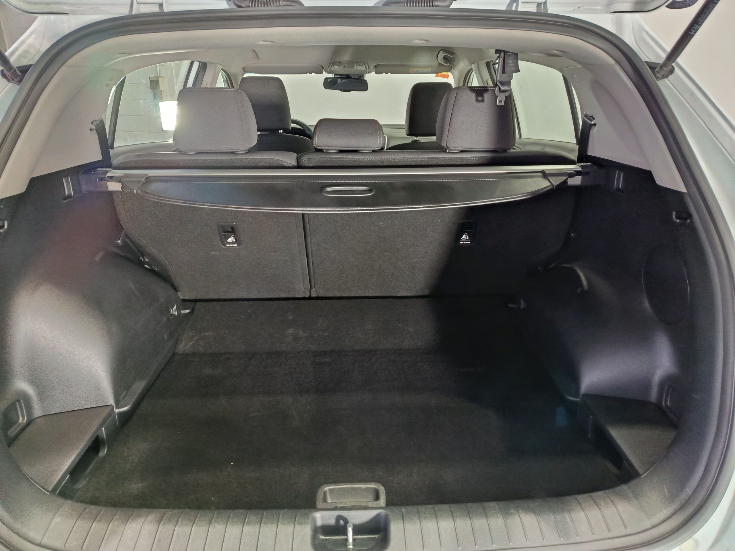 KIA SPORTAGE 1.7 CRDI 115CV BUSINESS ECO-DYNAMICS S&S 4X2 MT6 - Imagen 11