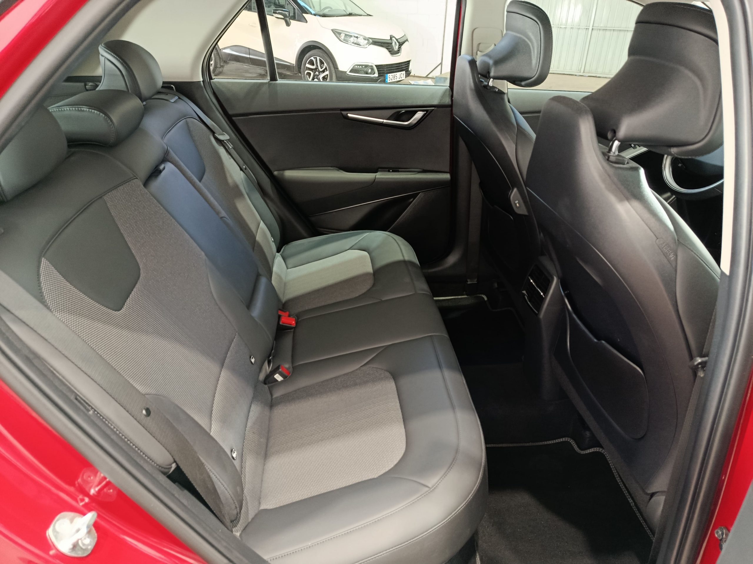 KIA NIRO 1.0 HYBRID HEV DRIVE 141 CV - Imagen 12