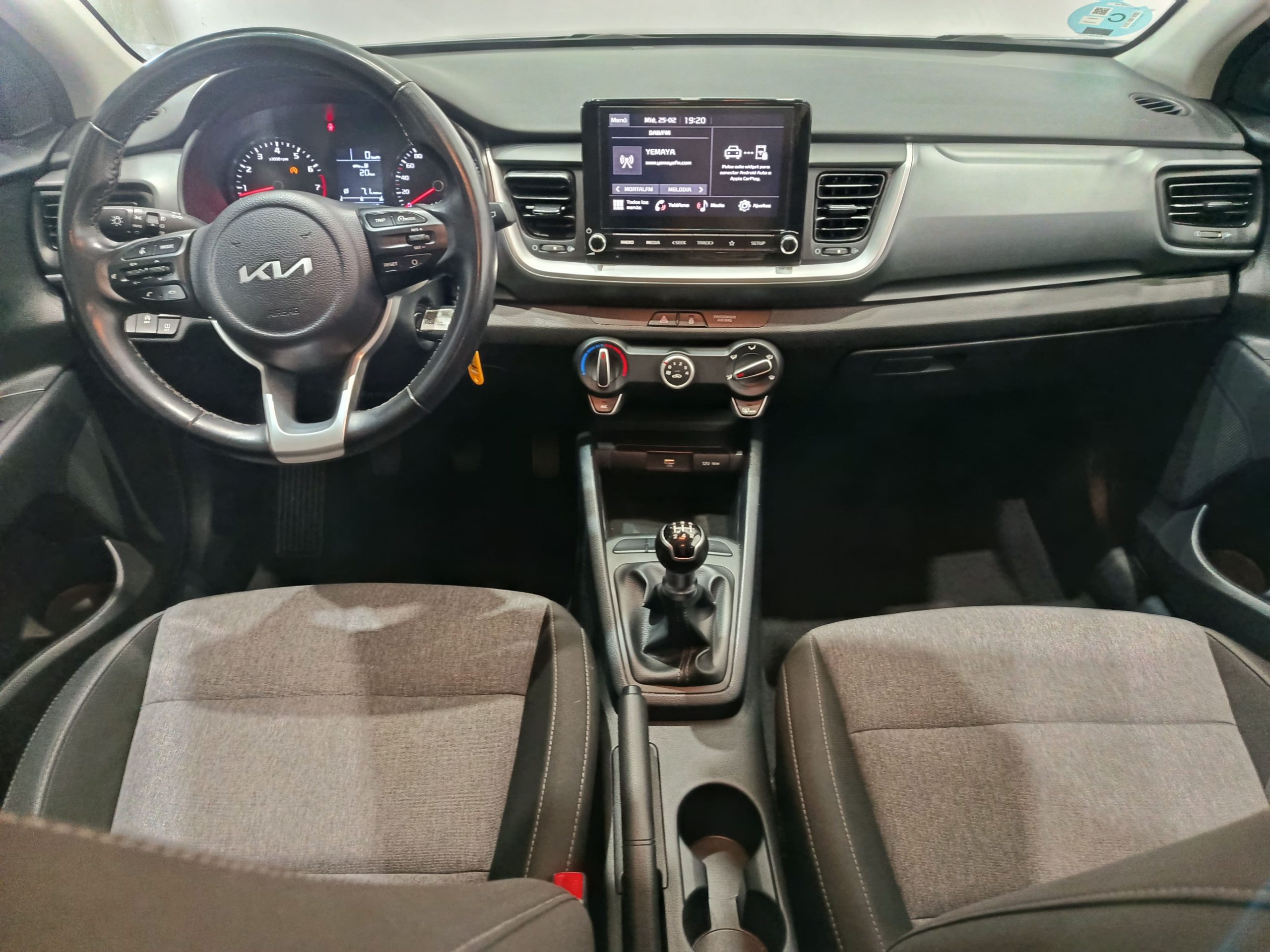 KIA STONIC 1.2 CONCEPT 84cv - Imagen 14