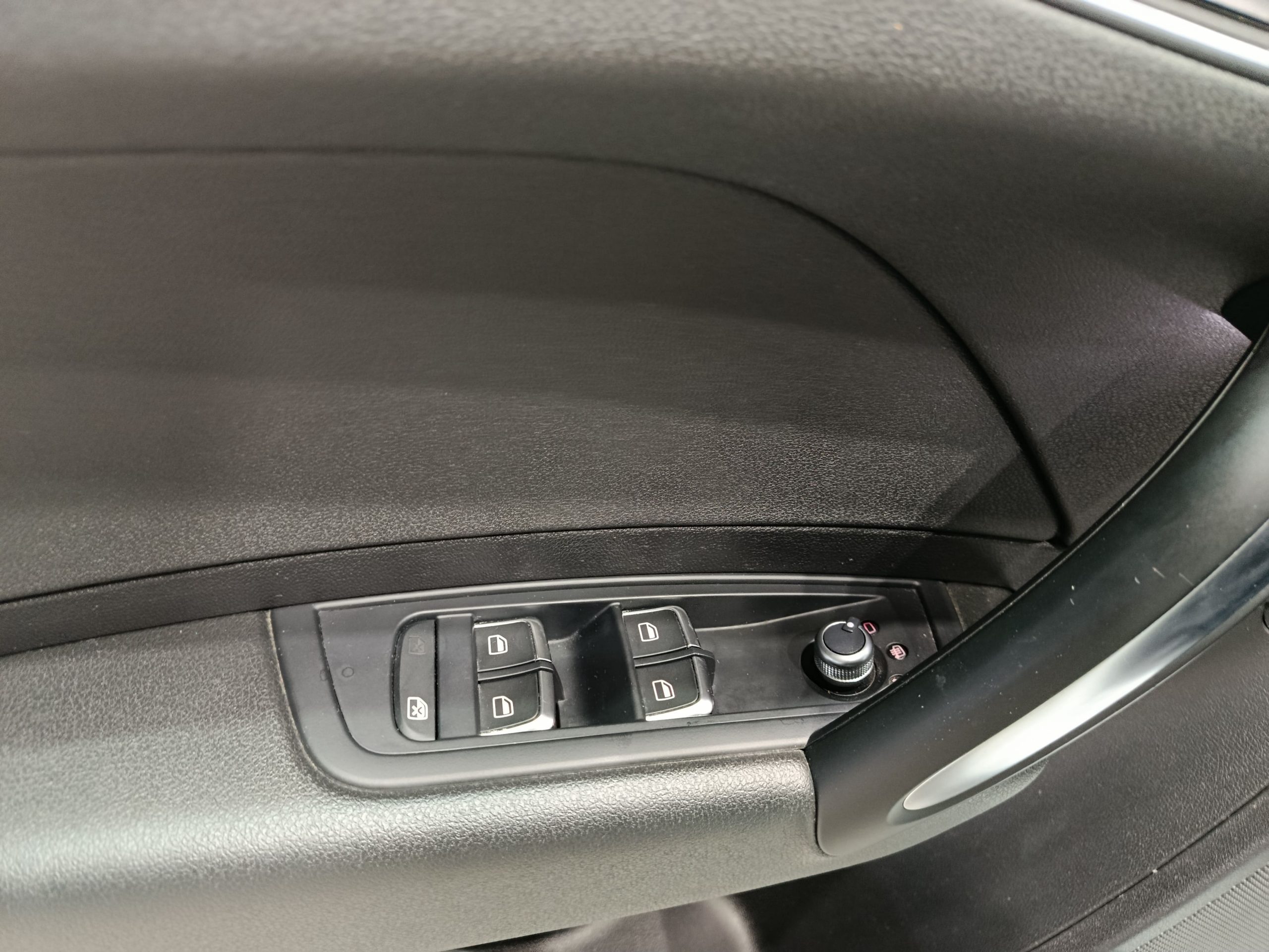 AUDI A1 SPORTBACK 1.6TDi S-LINE S-TRONIC 115CV - Imagen 19