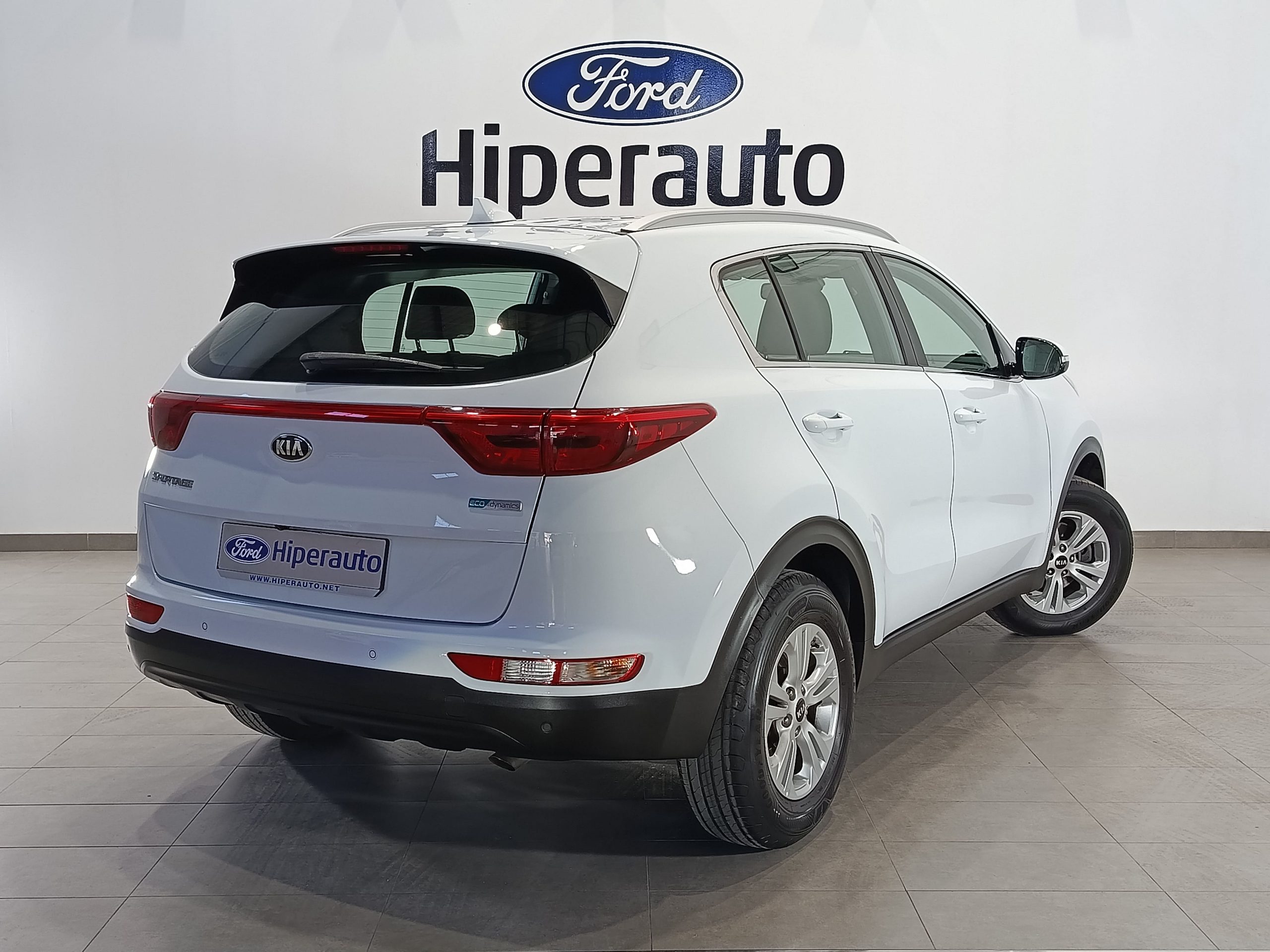 KIA SPORTAGE 1.7 CRDI 115CV BUSINESS ECO-DYNAMICS S&S 4X2 MT6 - Imagen 5