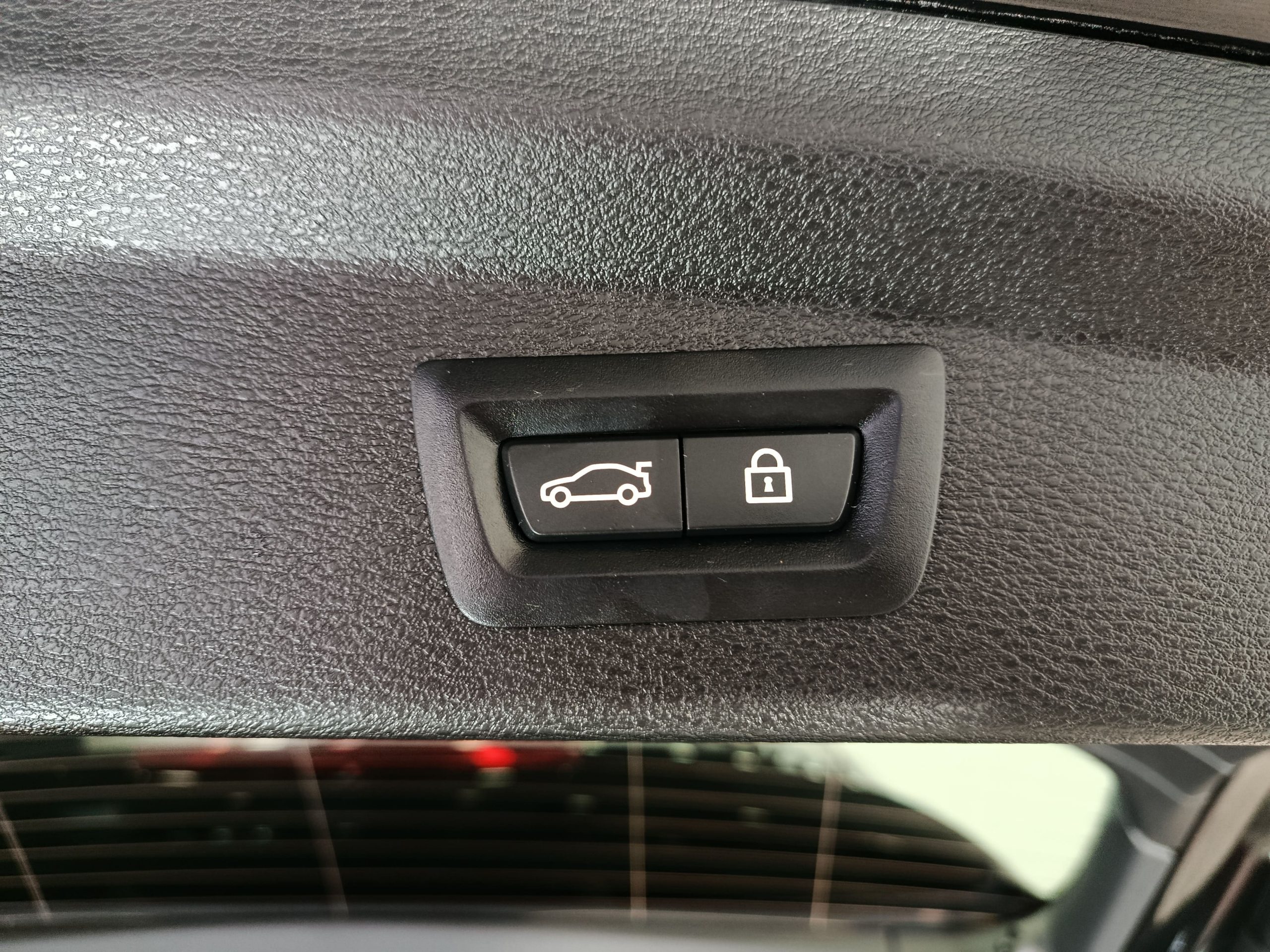 BMW X2 18i ADVANTAGE AT7 140CV - Imagen 13