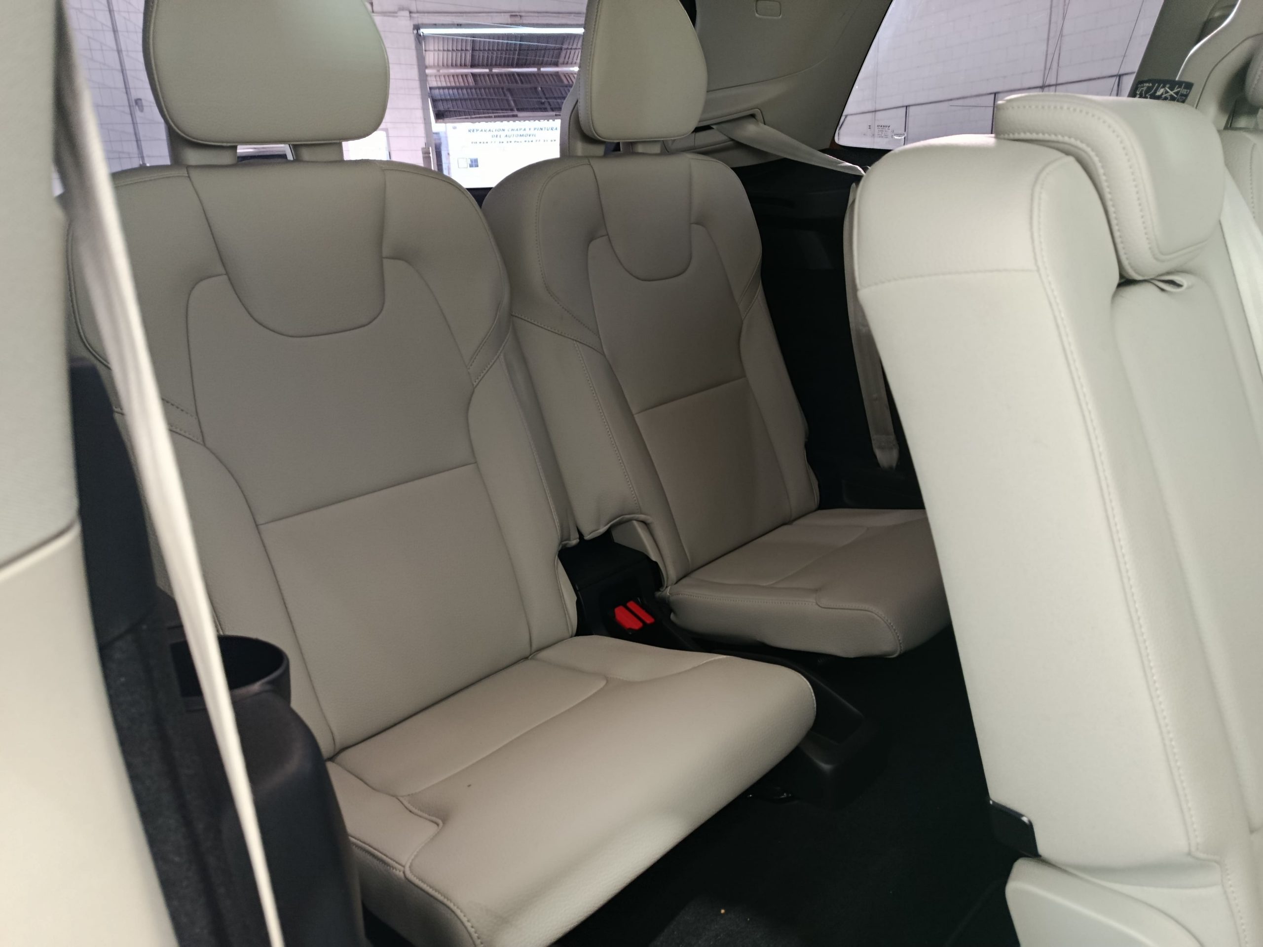 VOLVO XC90 B5 2.0MHEV PLUS BRIGHT AWD AUT 235cv 7PAX - Imagen 14