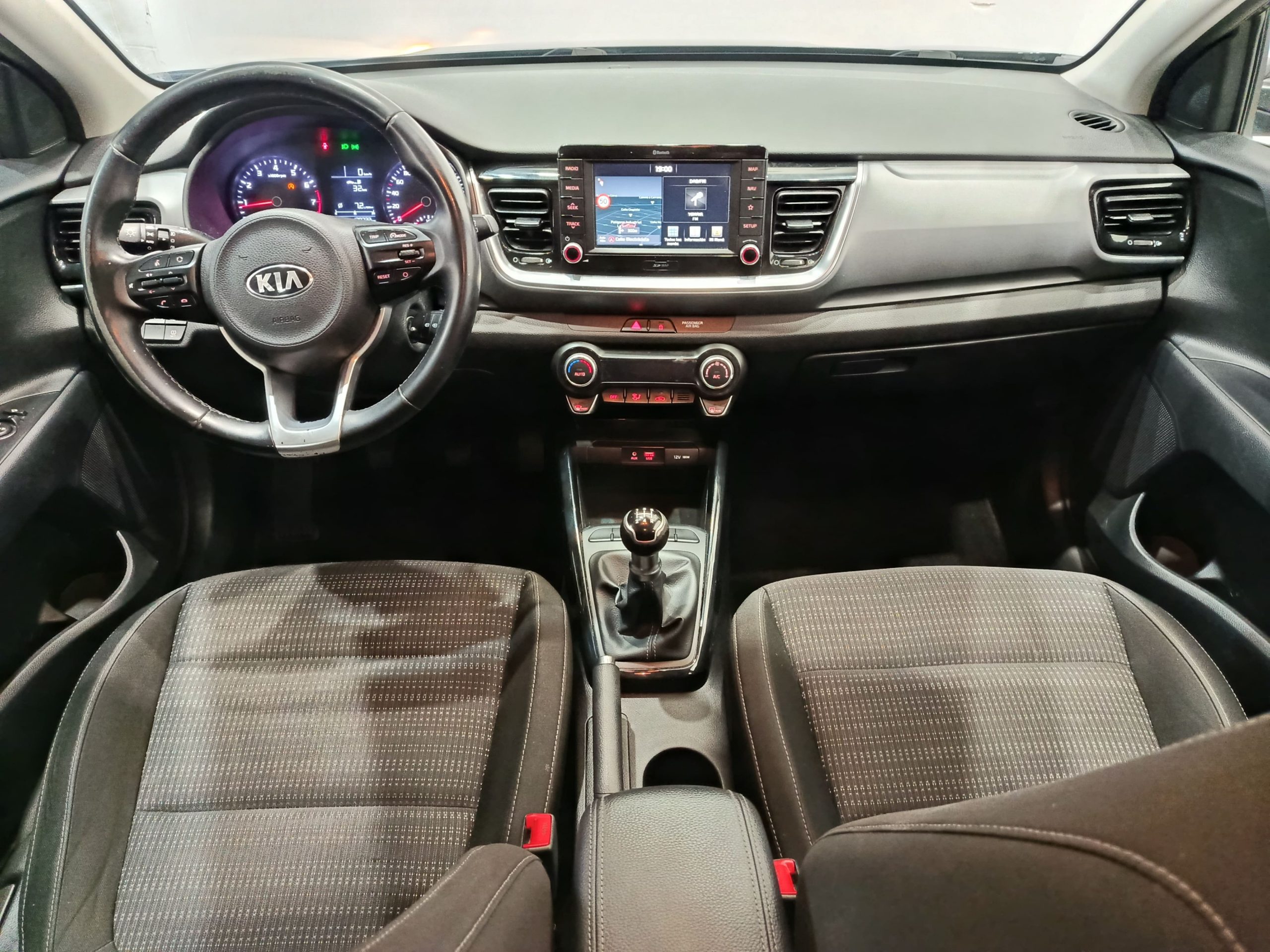 KIA STONIC 1.2 DRIVE 84cv - Imagen 14