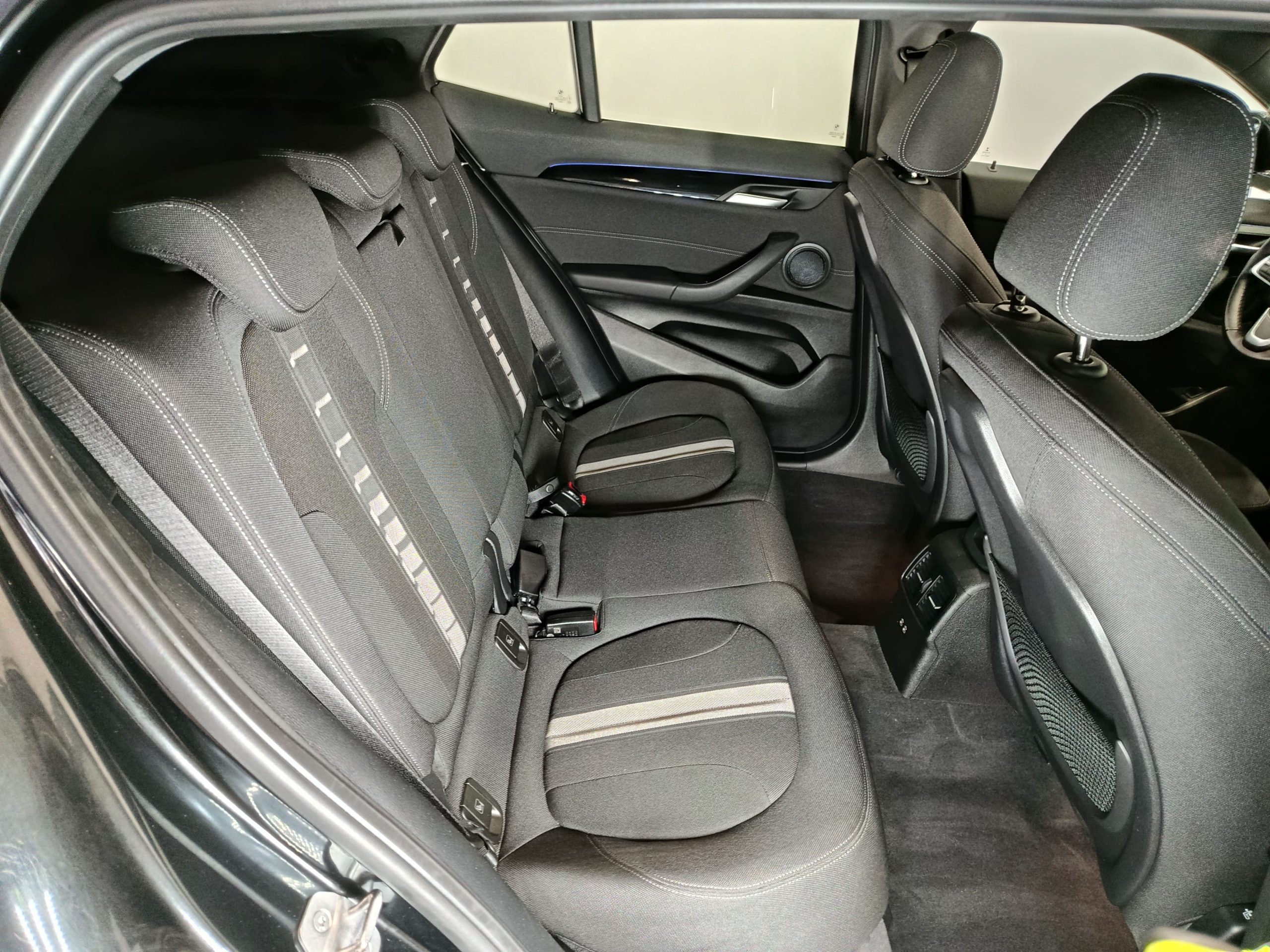 BMW X2 18i ADVANTAGE AT7 140CV - Imagen 14