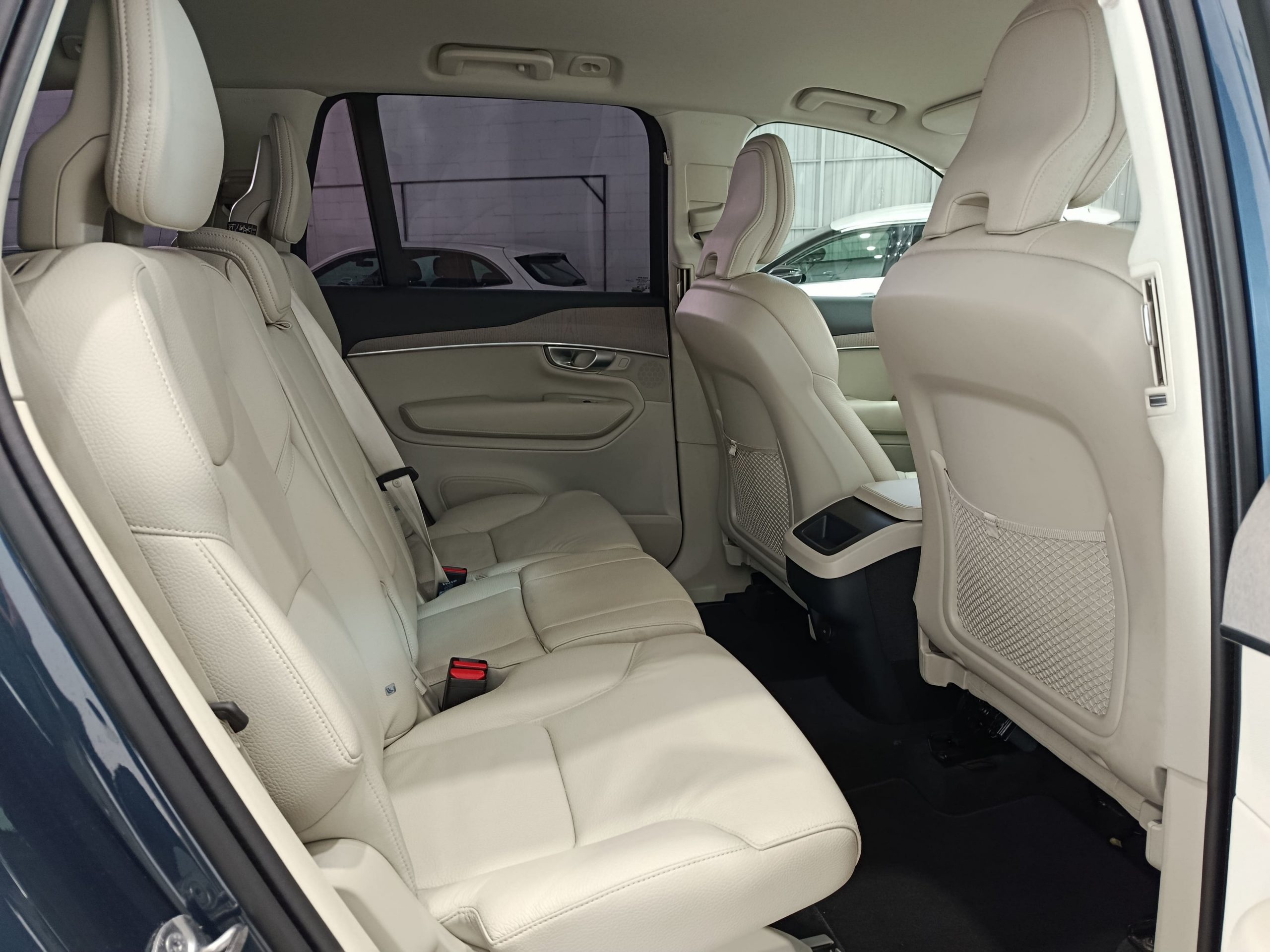 VOLVO XC90 B5 2.0MHEV PLUS BRIGHT AWD AUT 235cv 7PAX - Imagen 15