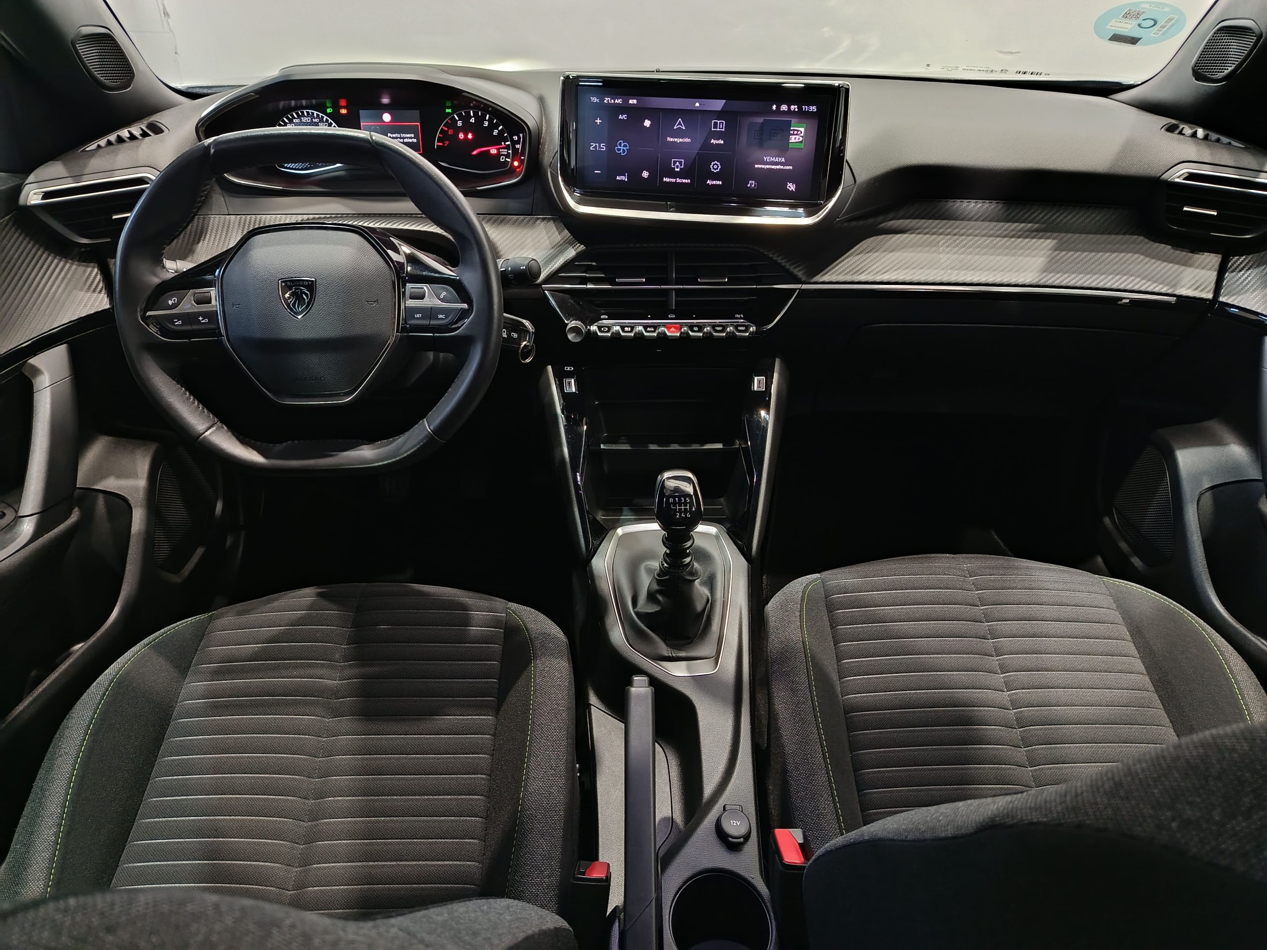 PEUGEOT 2008 1.2 ACTIVE PACK 100cv - Imagen 15