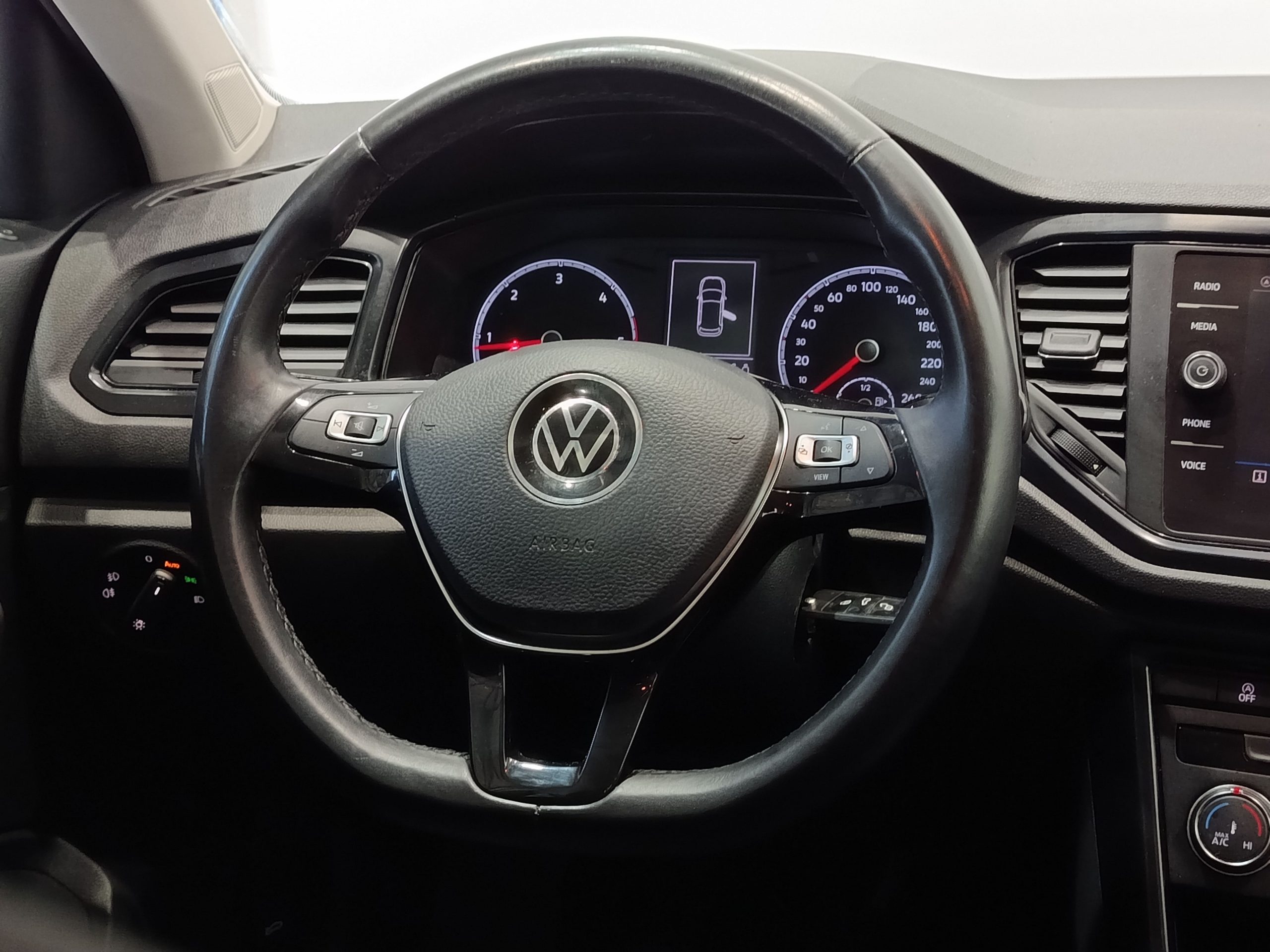 VOLKSWAGEN T-ROC 2.0TDI 115CV EDITION S&S 4X2 MT6 - Imagen 16