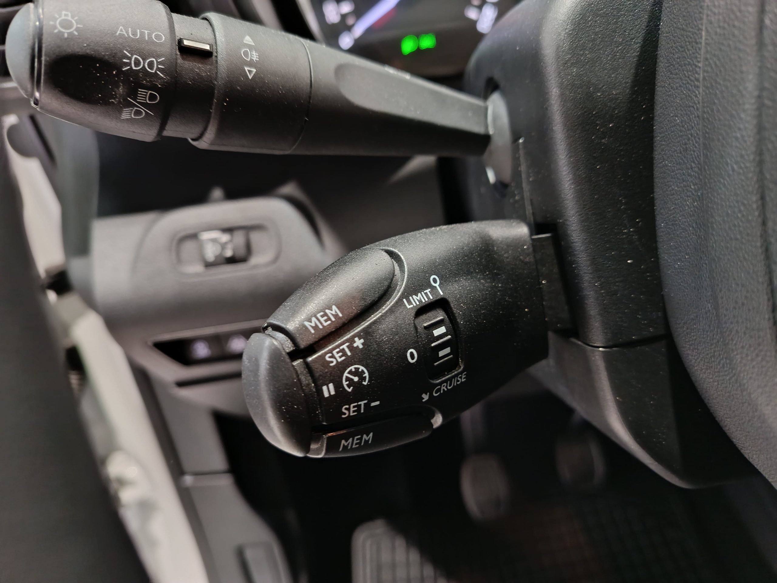 TOYOTA PROACE 1.5d CITY COMBI 100CV - Imagen 16