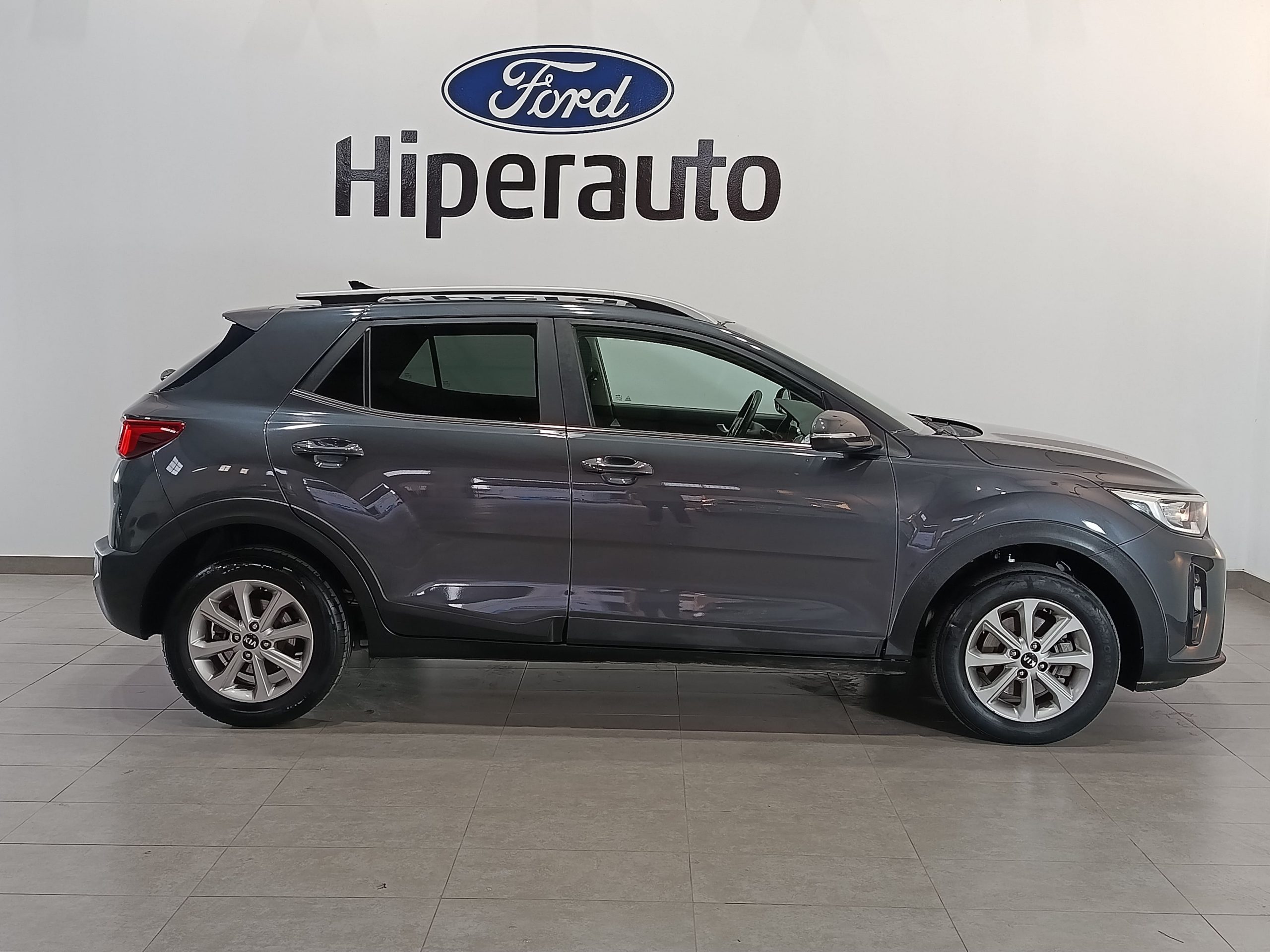 KIA STONIC 1.2 DRIVE 84cv - Imagen 17