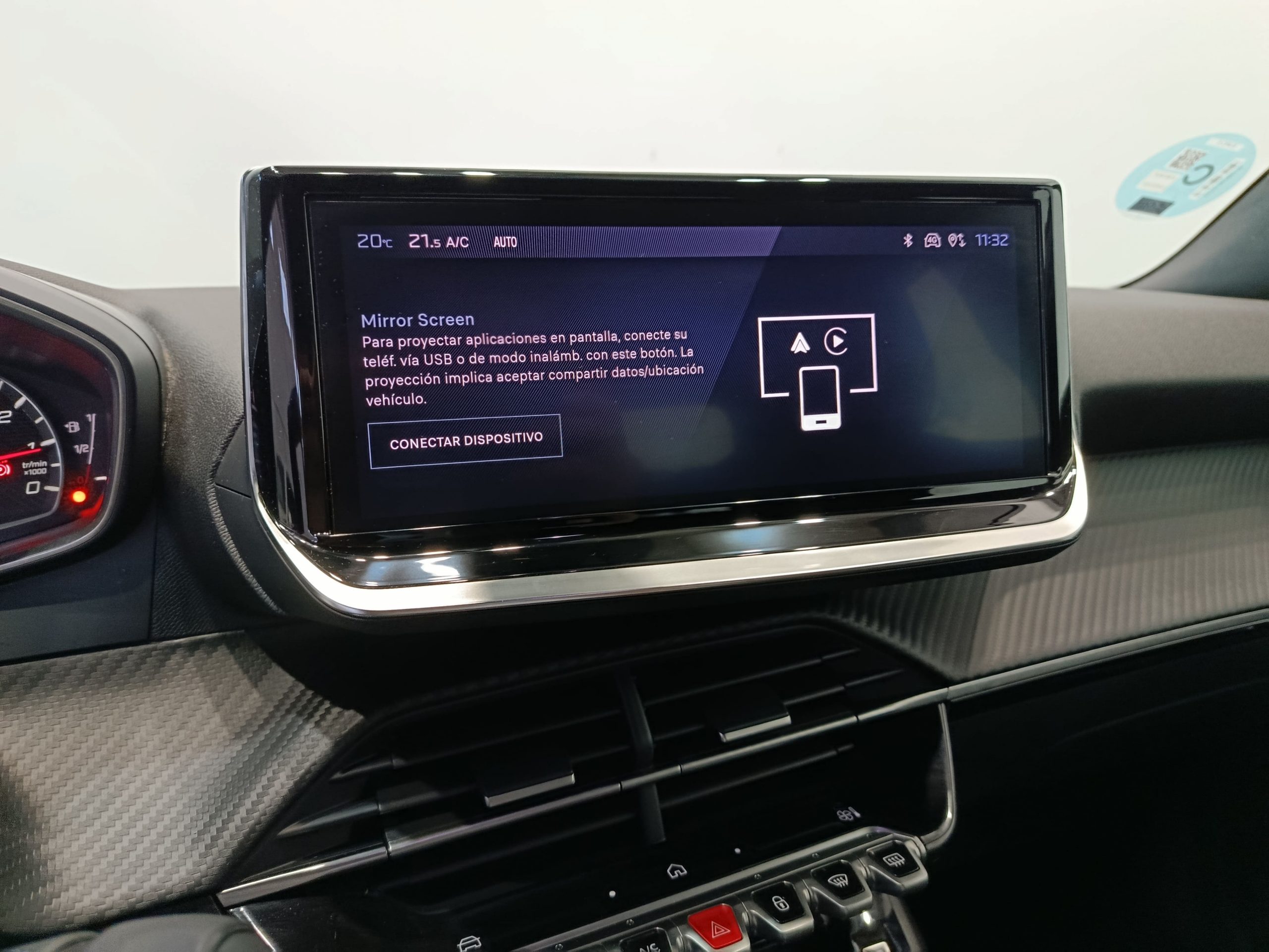 PEUGEOT 2008 1.2 ACTIVE PACK 100cv - Imagen 19