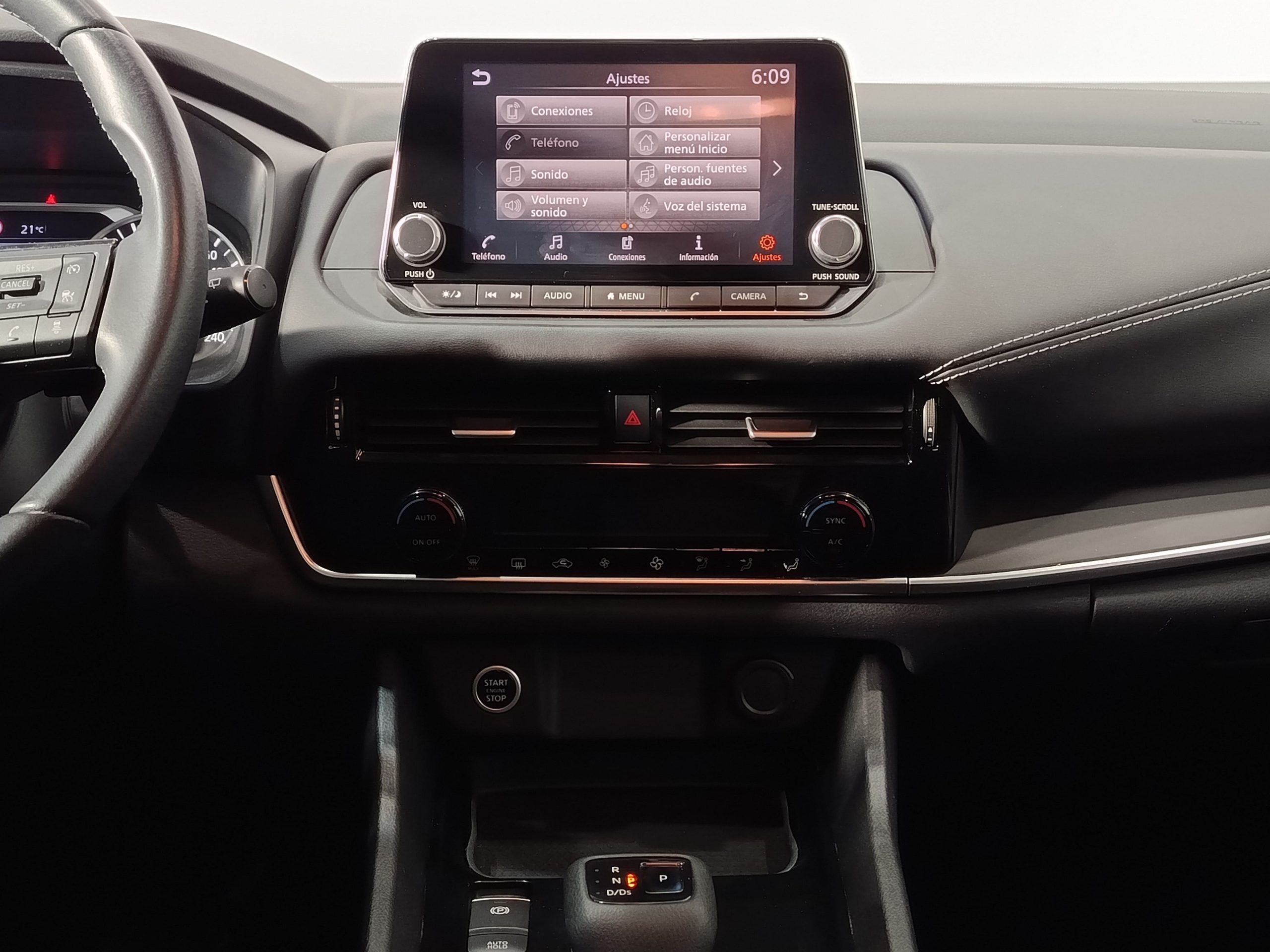 NISSAN QASHQAI 1.3DIG-T 158cv XTRONIC - Imagen 18