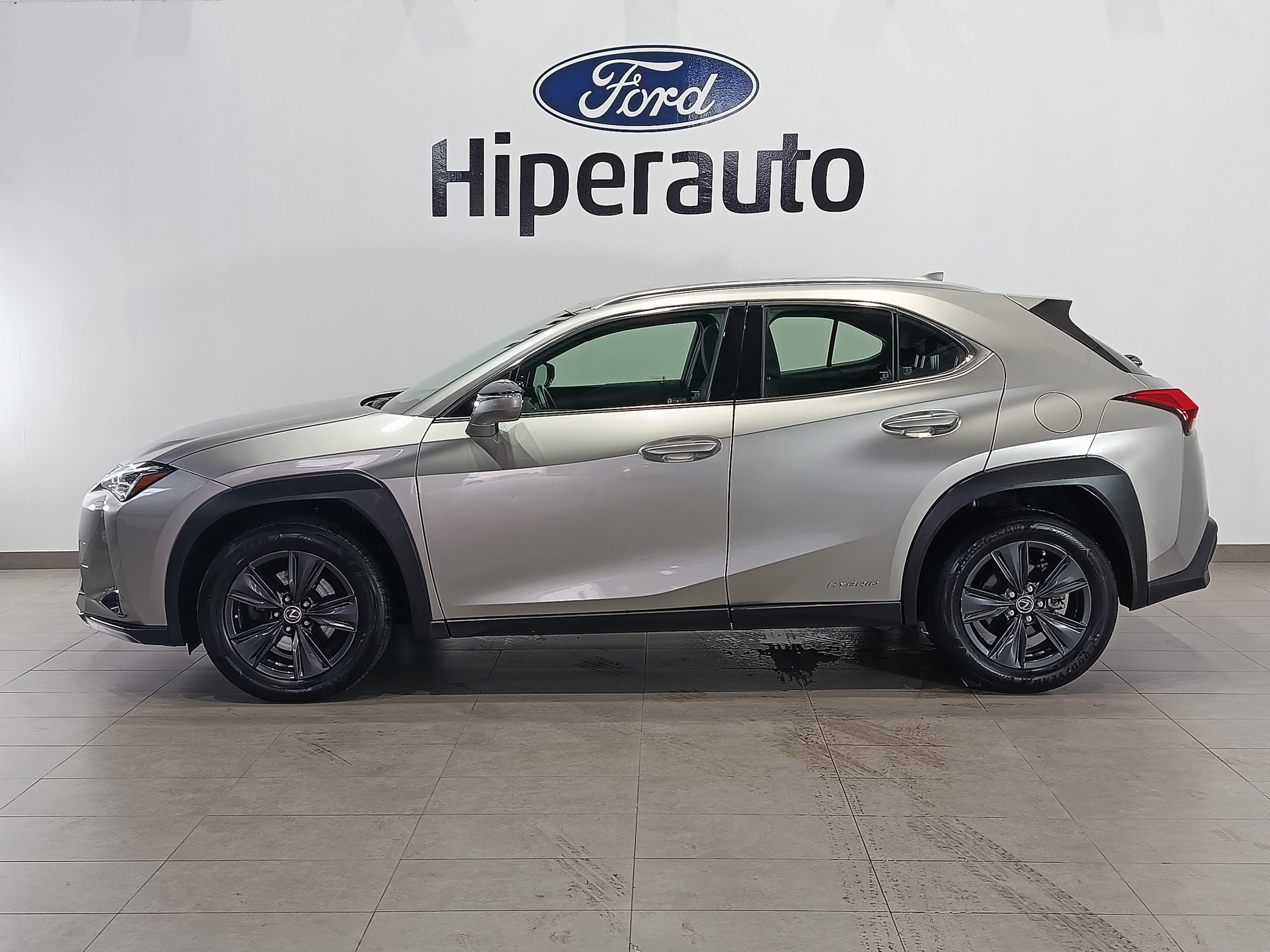 LEXUS UX 250h BUSSINESS AUTO 184CV - Imagen 20
