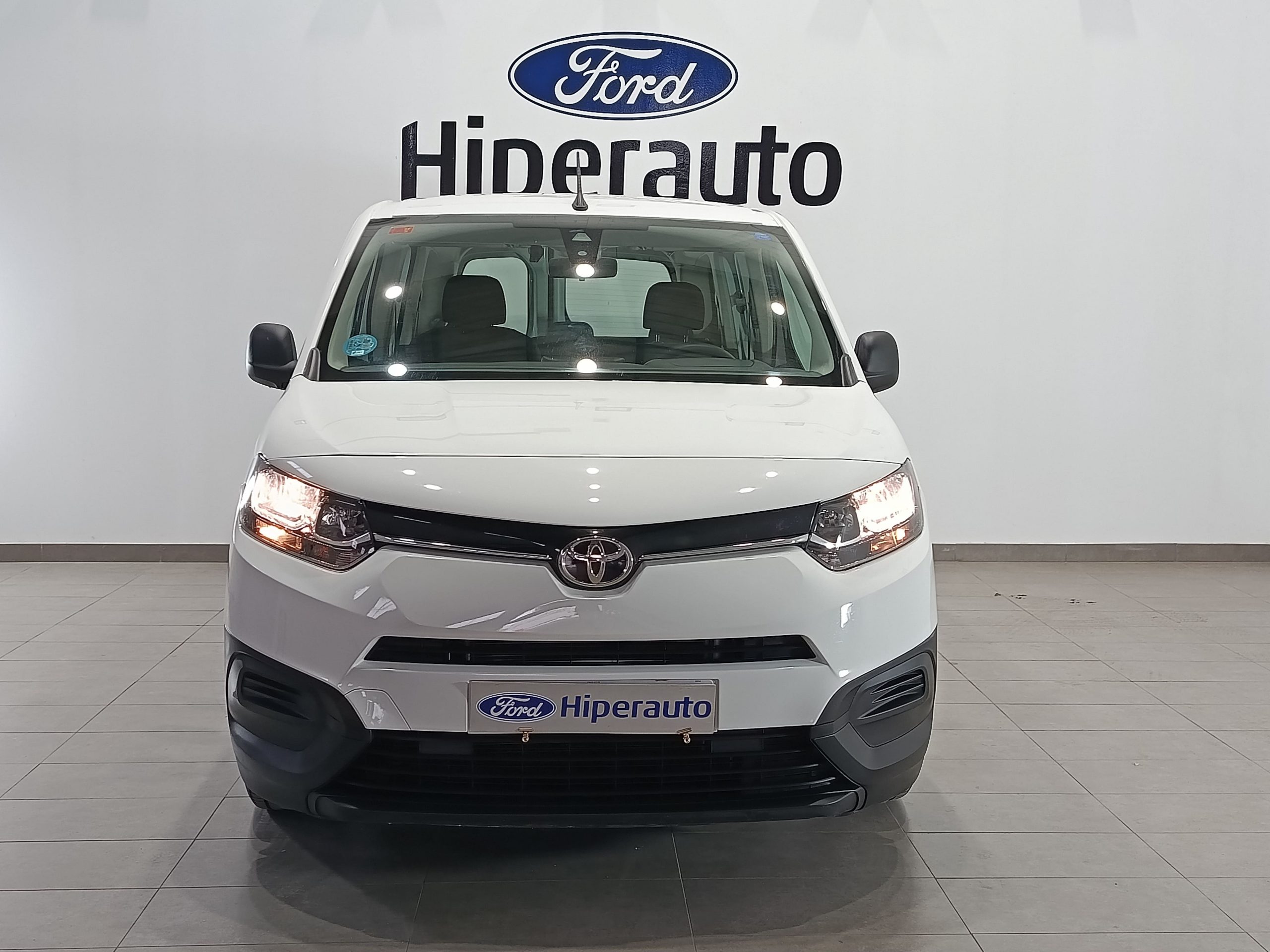 TOYOTA PROACE 1.5d CITY COMBI 100CV - Imagen 3