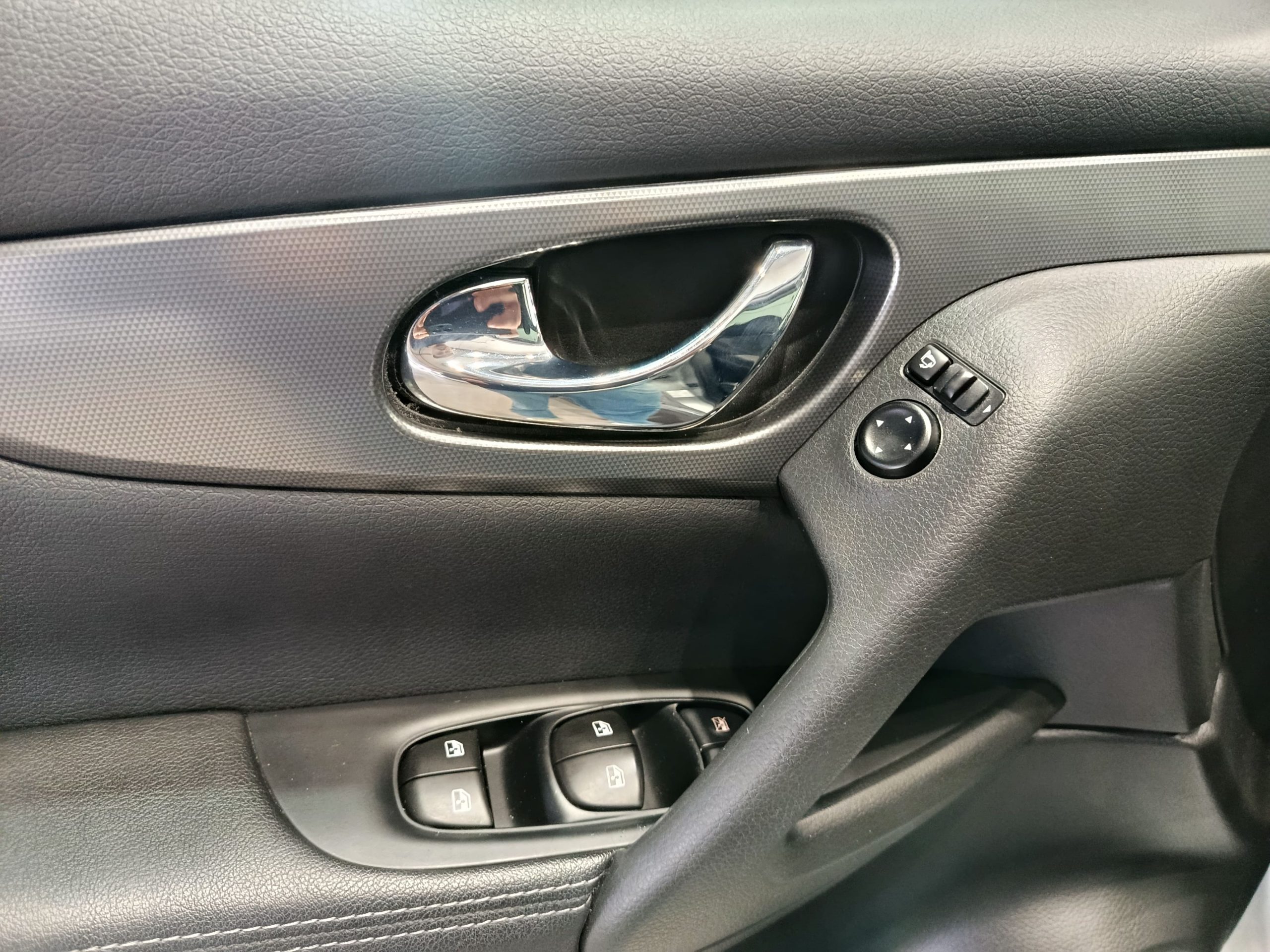 NISSAN QASHQAI 1.3 DIG-T 140CV N- CONNECTA - Imagen 16