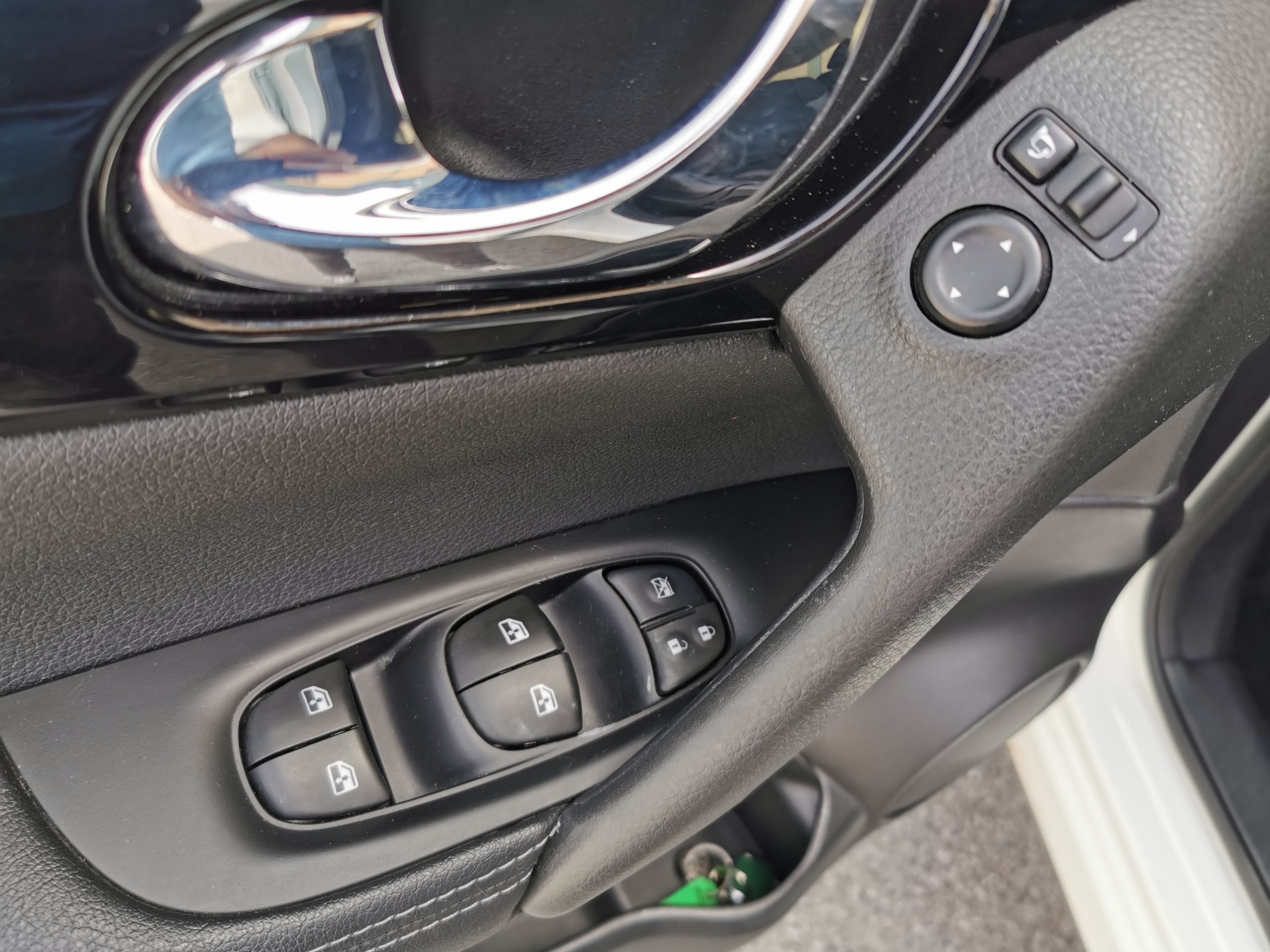 NISSAN QASHQAI 1.5dCi 115cv ACENTA - Imagen 20