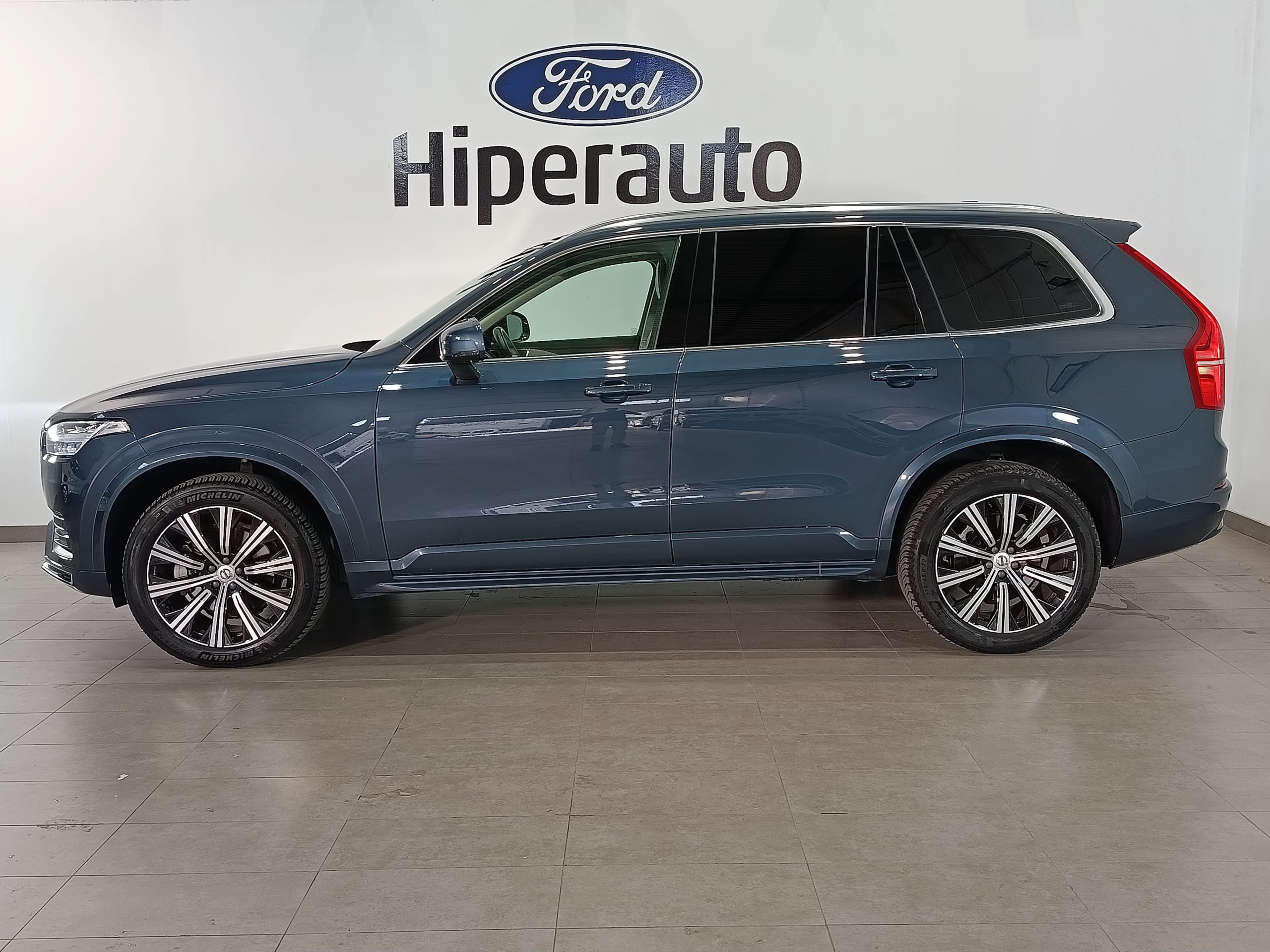 VOLVO XC90 B5 2.0MHEV PLUS BRIGHT AWD AUT 235cv 7PAX - Imagen 28