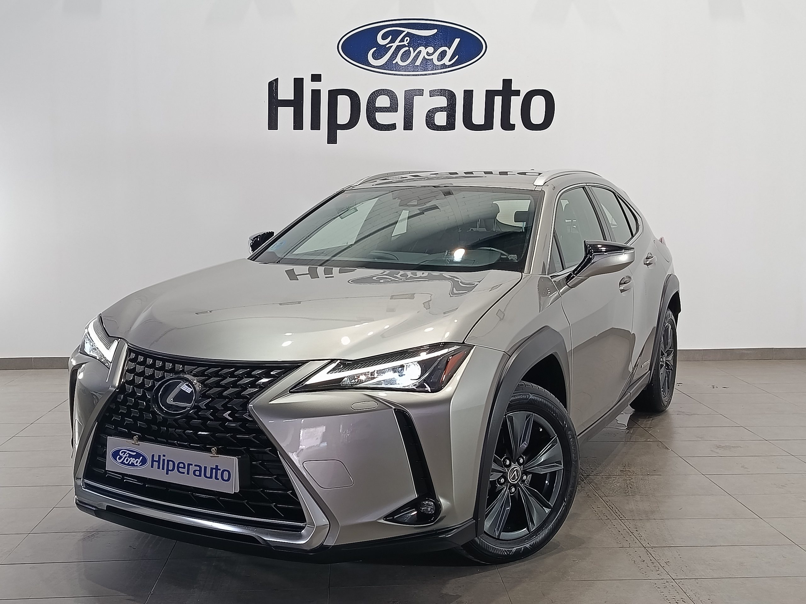 LEXUS UX 250h BUSSINESS AUTO 184CV - Imagen 4