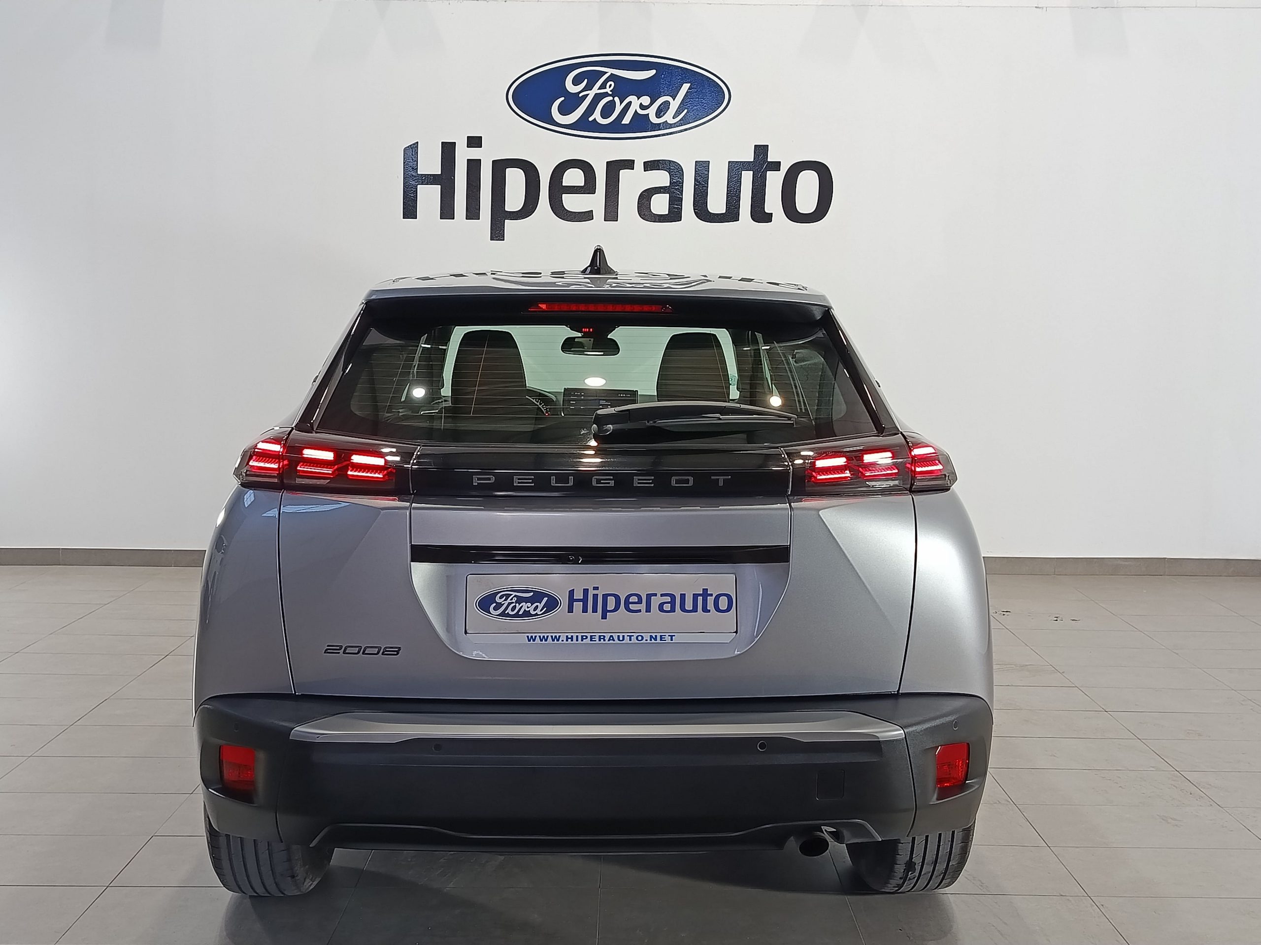 PEUGEOT 2008 1.2 ACTIVE PACK 100cv - Imagen 6