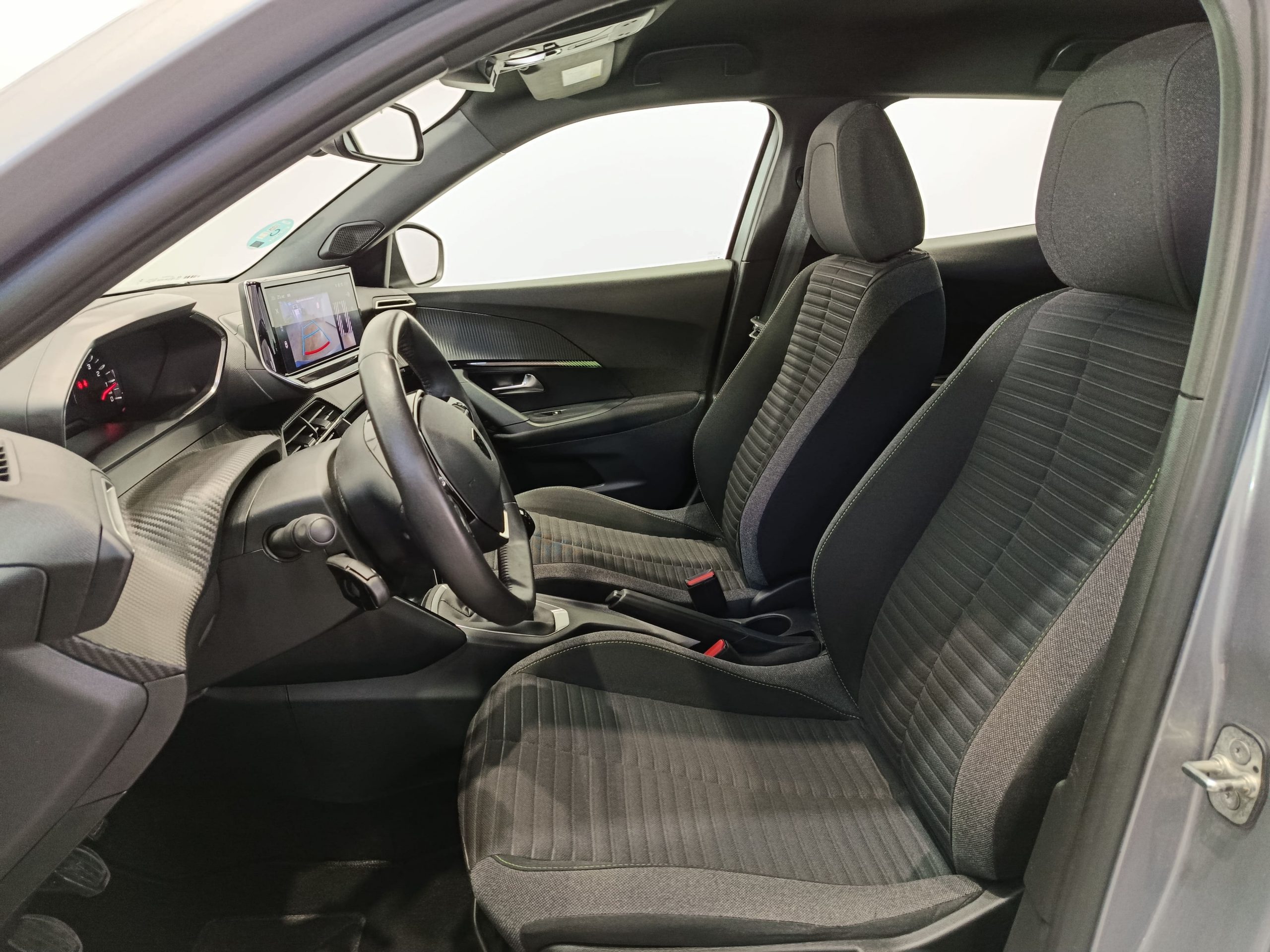 PEUGEOT 2008 1.2 ACTIVE PACK 100cv - Imagen 8