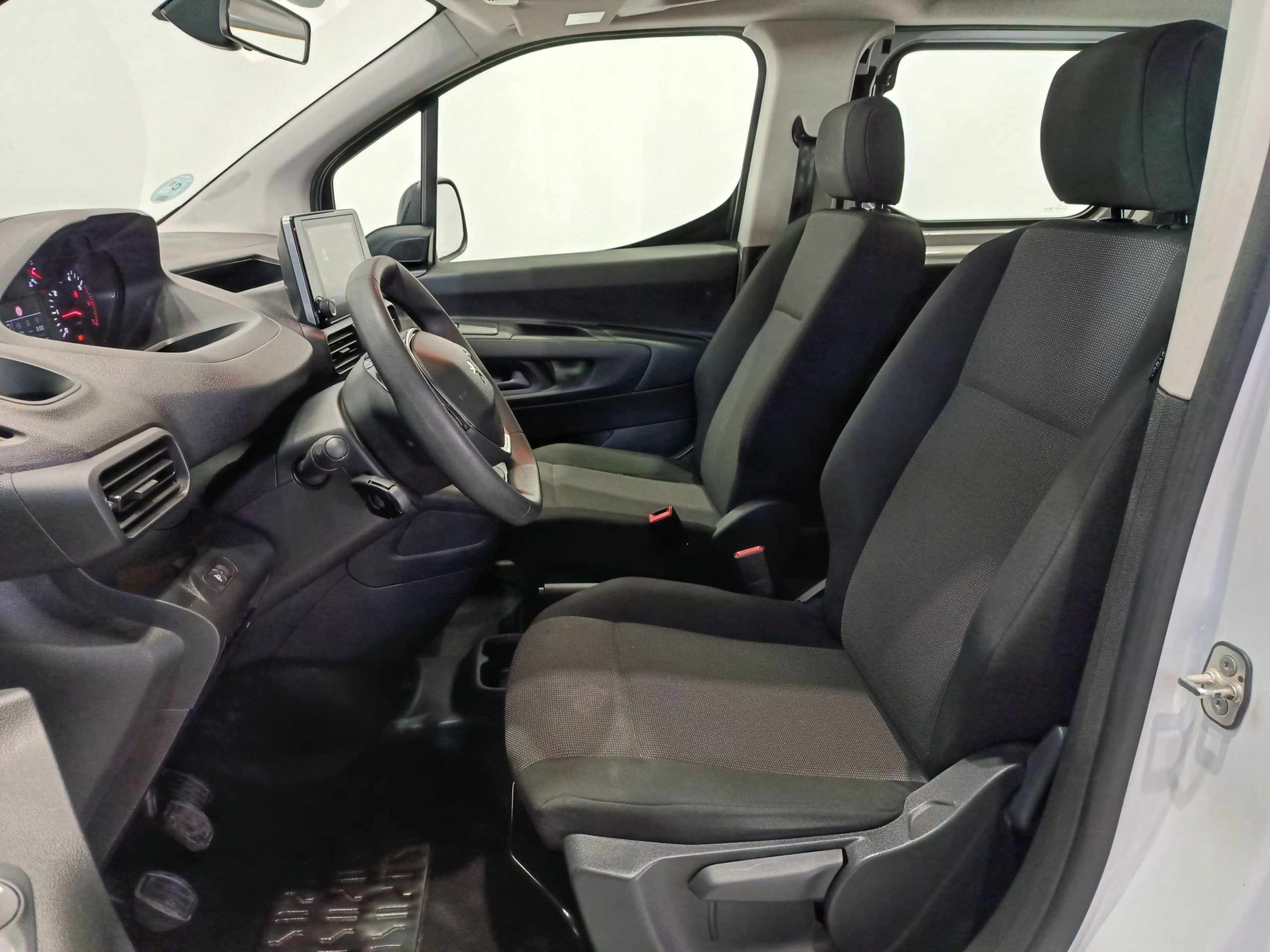PEUGEOT RIFTER 1.5BHDi 100cv - Imagen 7