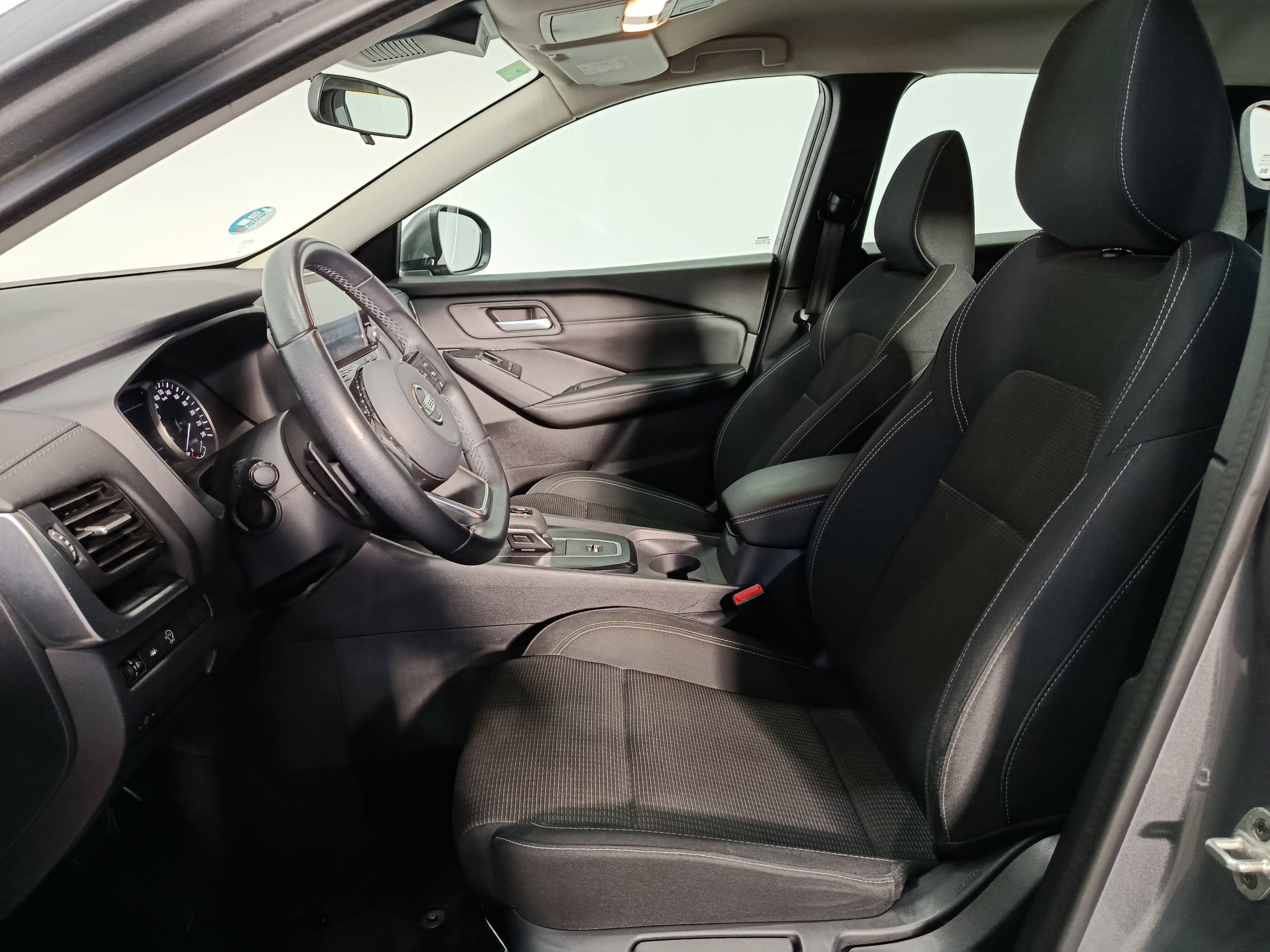 NISSAN QASHQAI 1.3DIG-T 158cv XTRONIC - Imagen 7