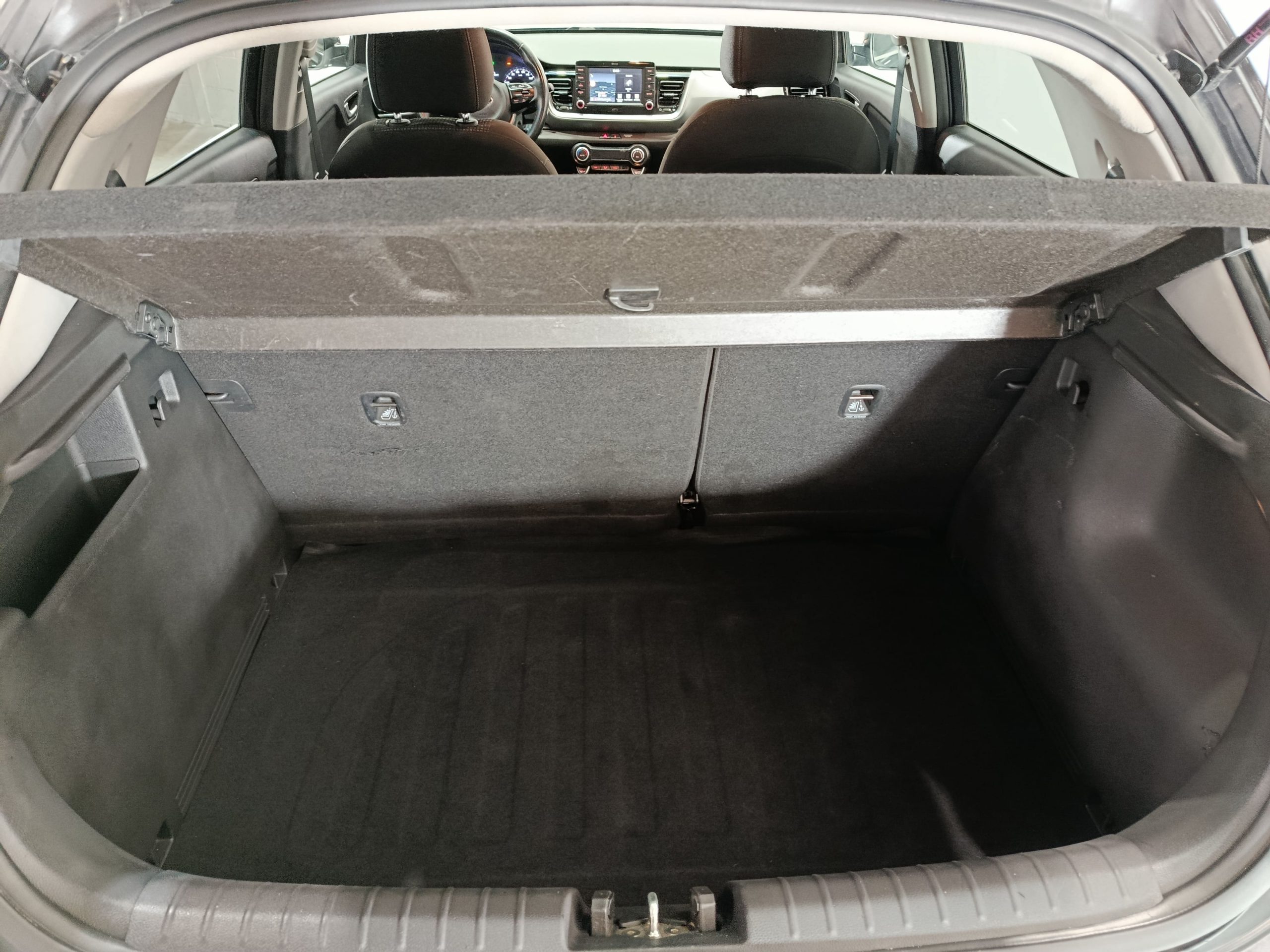 KIA STONIC 1.2 DRIVE 84cv - Imagen 10