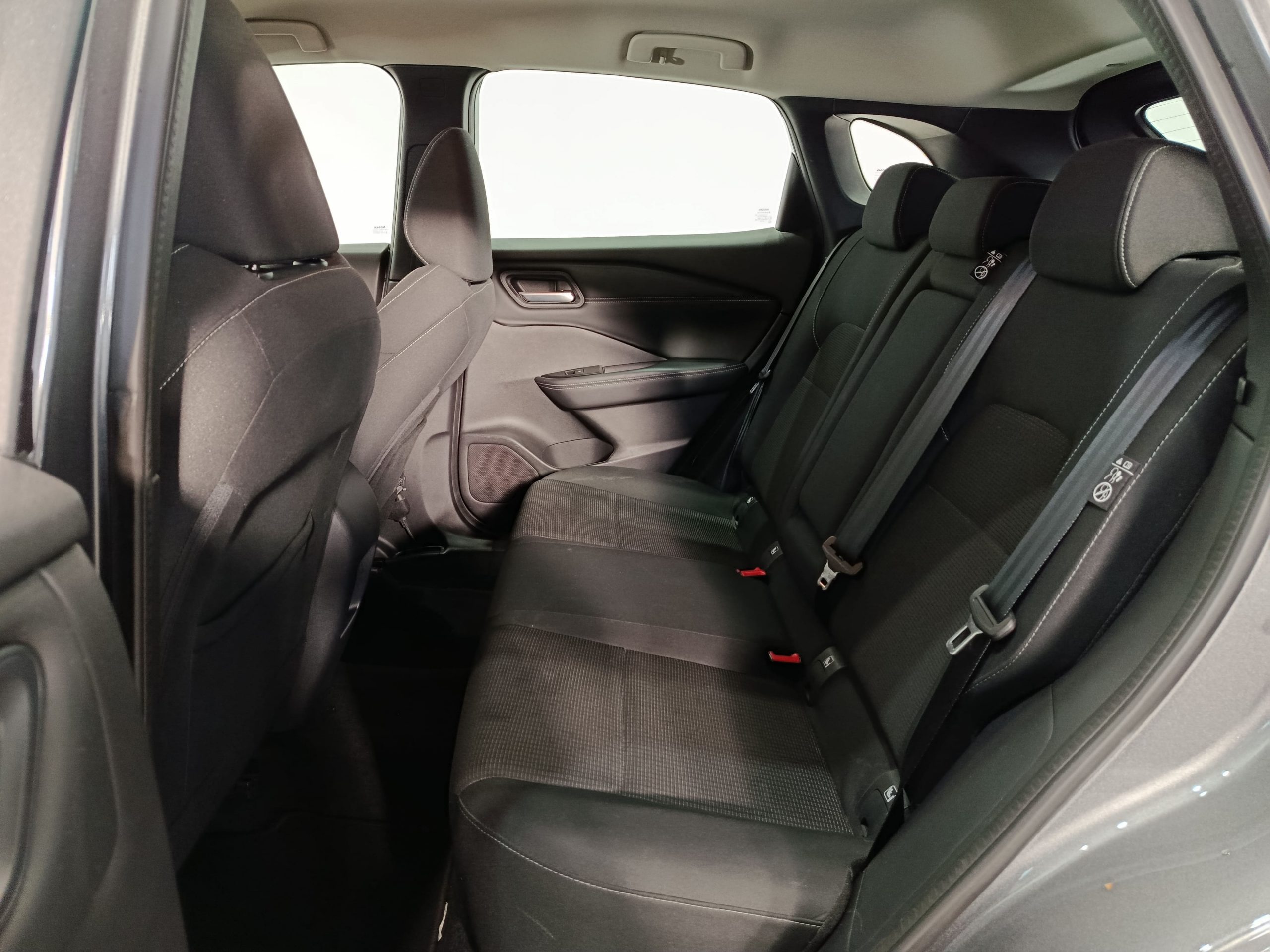 NISSAN QASHQAI 1.3DIG-T 158cv XTRONIC - Imagen 9