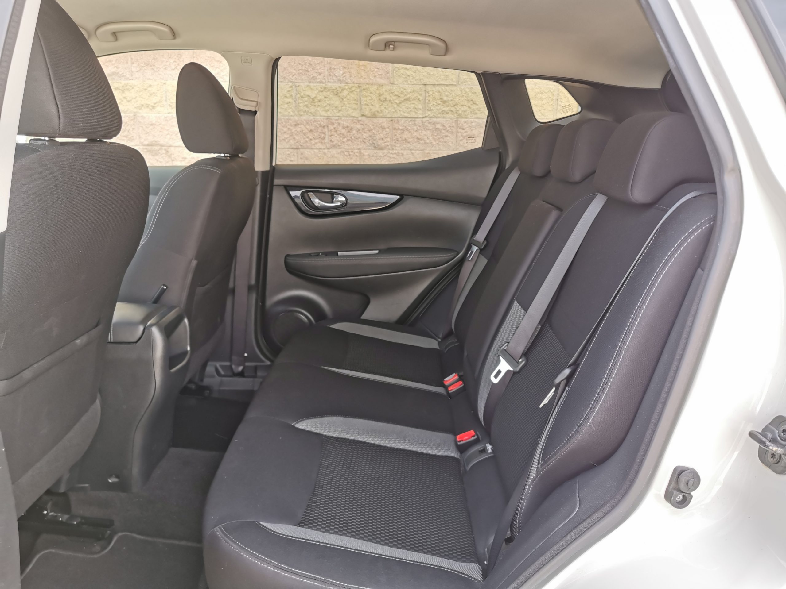 NISSAN QASHQAI 1.5dCi 115cv ACENTA - Imagen 9