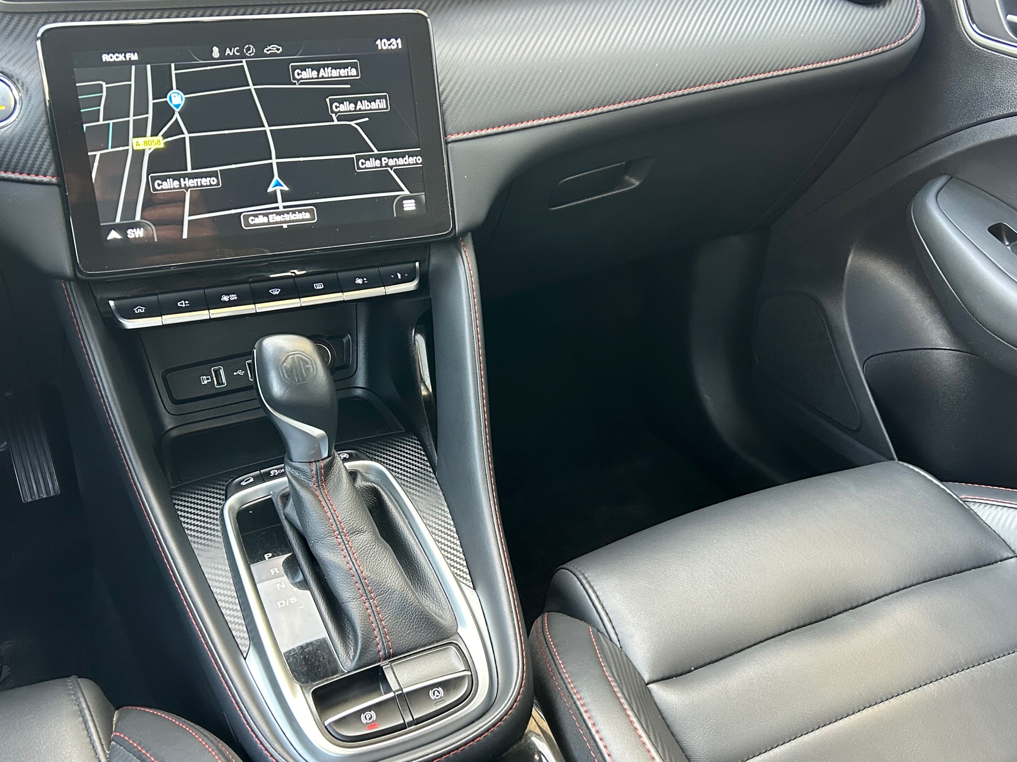MG ZS 1.0T-GDI LUXURY AUTO 110cv - Imagen 10