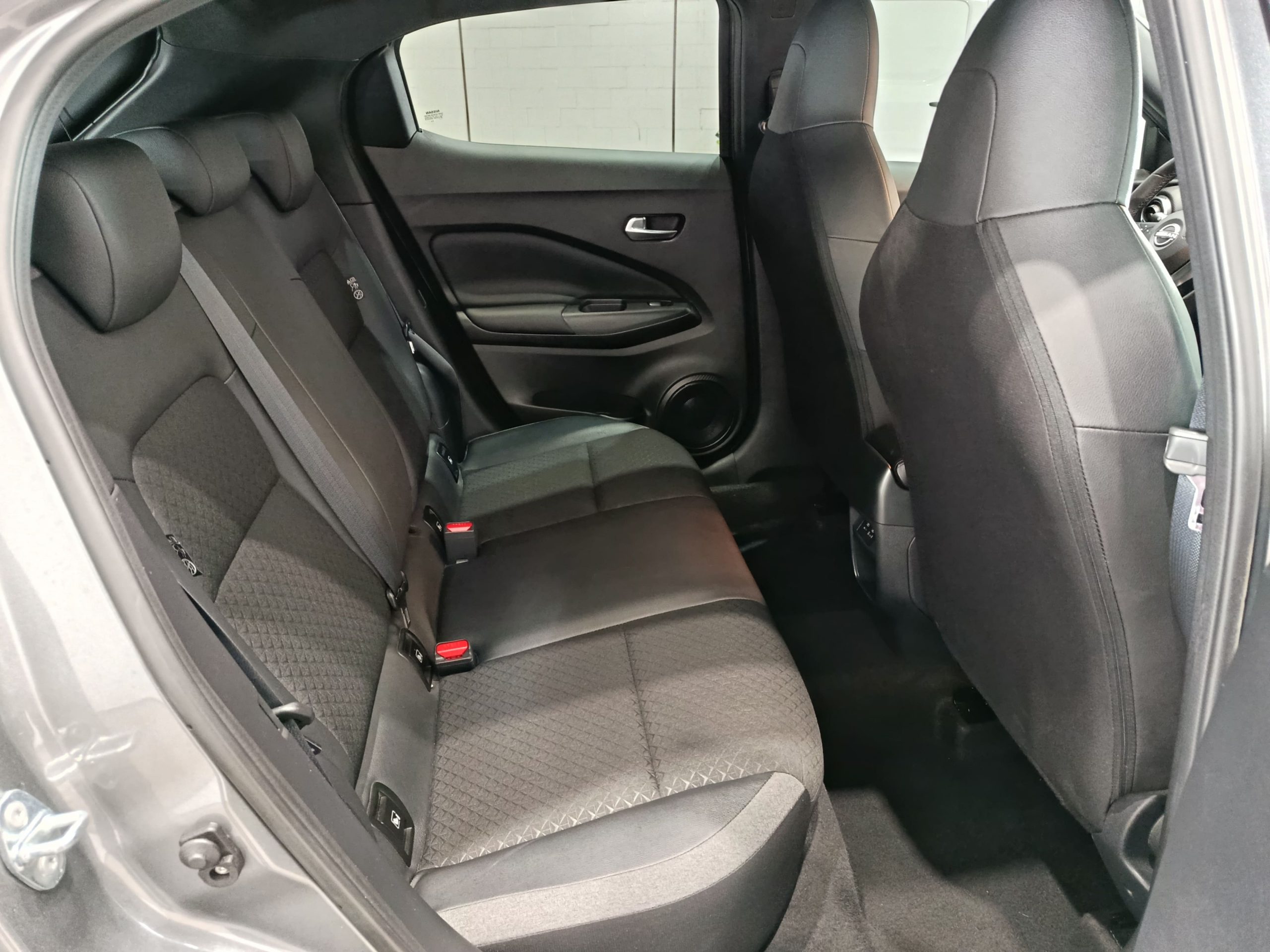 NISSAN JUKE 1.0 DIG-T 115CV N-CONNECTA S&S MT6 - Imagen 12