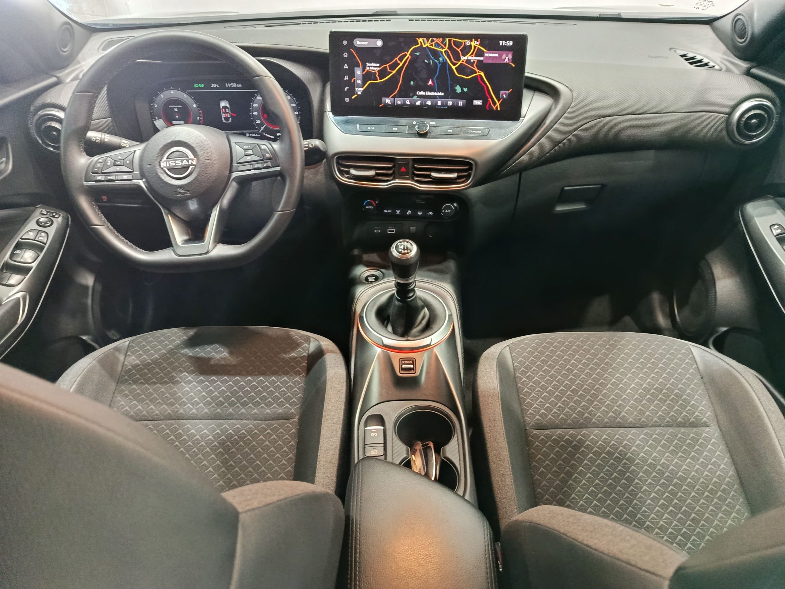 NISSAN JUKE 1.0 DIG-T 115CV N-CONNECTA S&S MT6 - Imagen 15