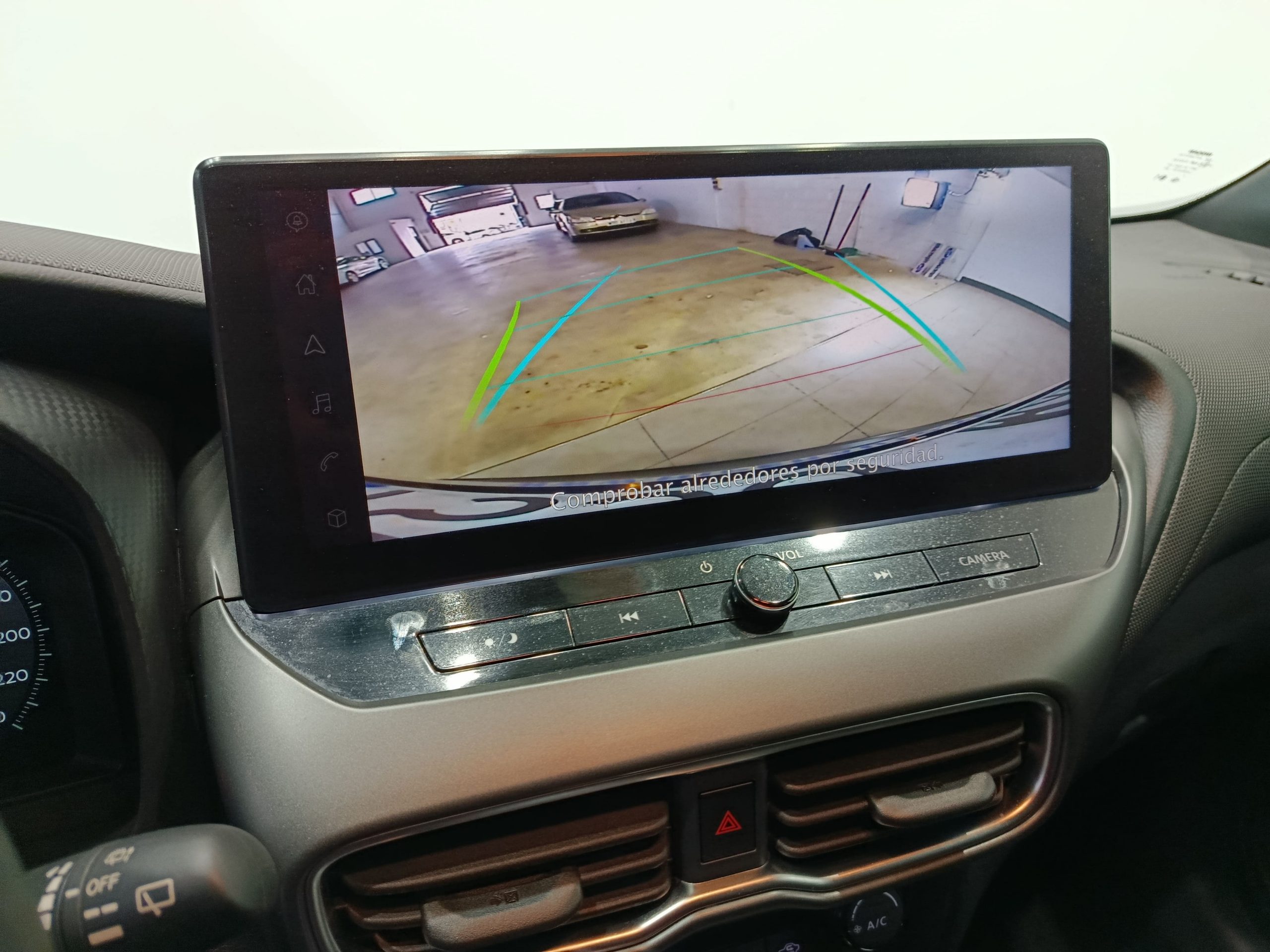 NISSAN JUKE 1.0 DIG-T 115CV N-CONNECTA S&S MT6 - Imagen 18