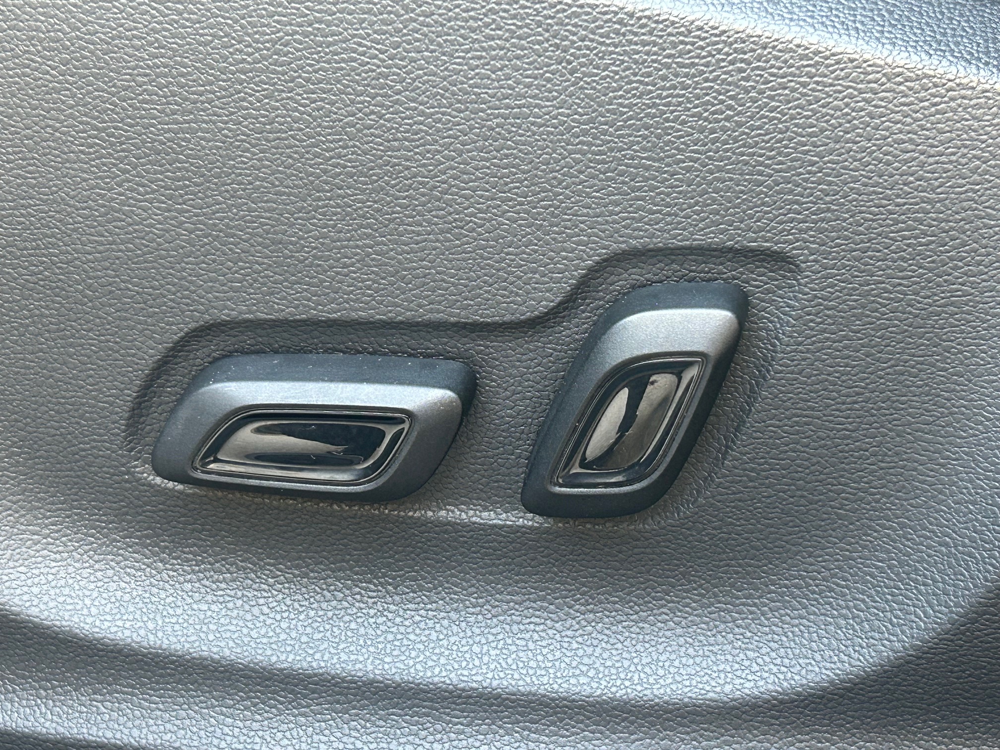 MG ZS 1.0T-GDI LUXURY AUTO 110cv - Imagen 19